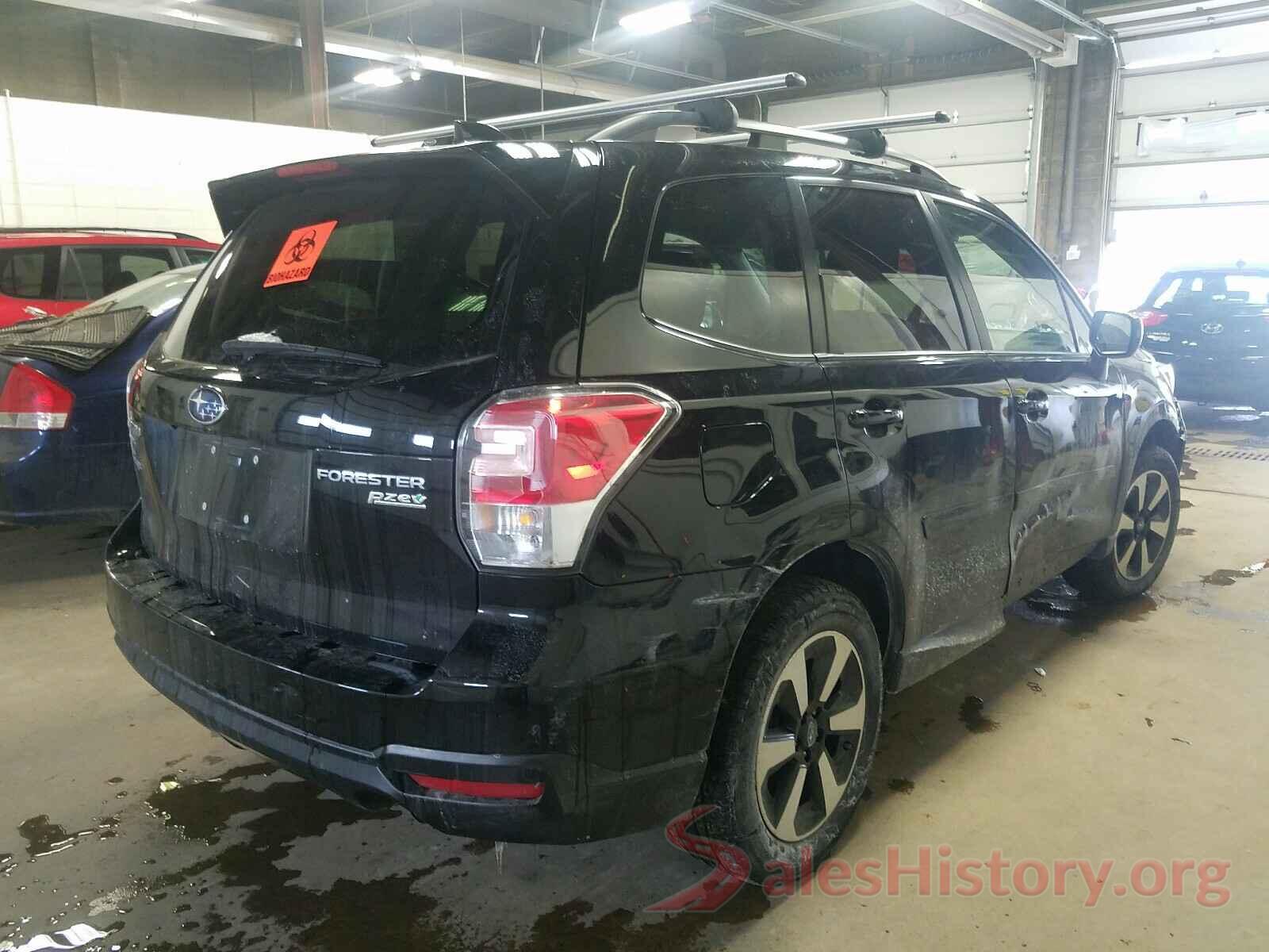 JF2SJAGC4HH494292 2017 SUBARU FORESTER