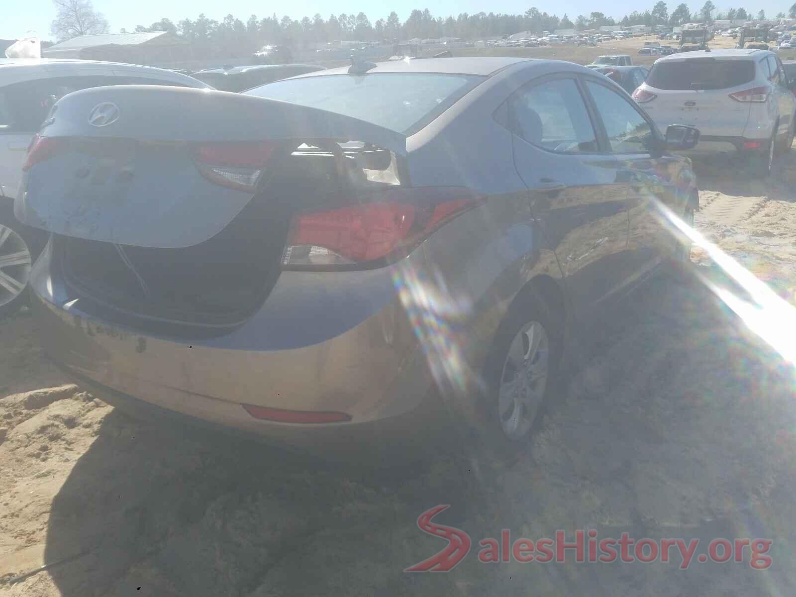 5NPDH4AE0GH708192 2016 HYUNDAI ELANTRA