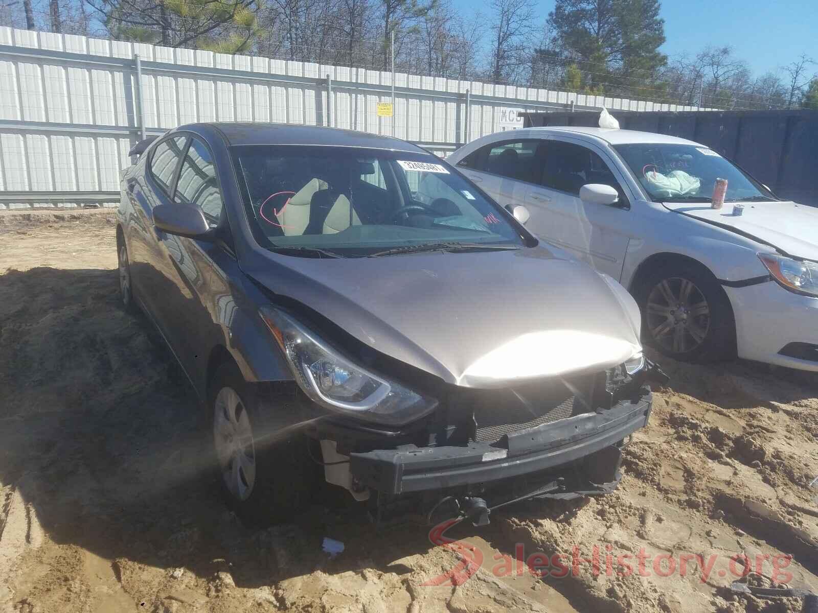 5NPDH4AE0GH708192 2016 HYUNDAI ELANTRA