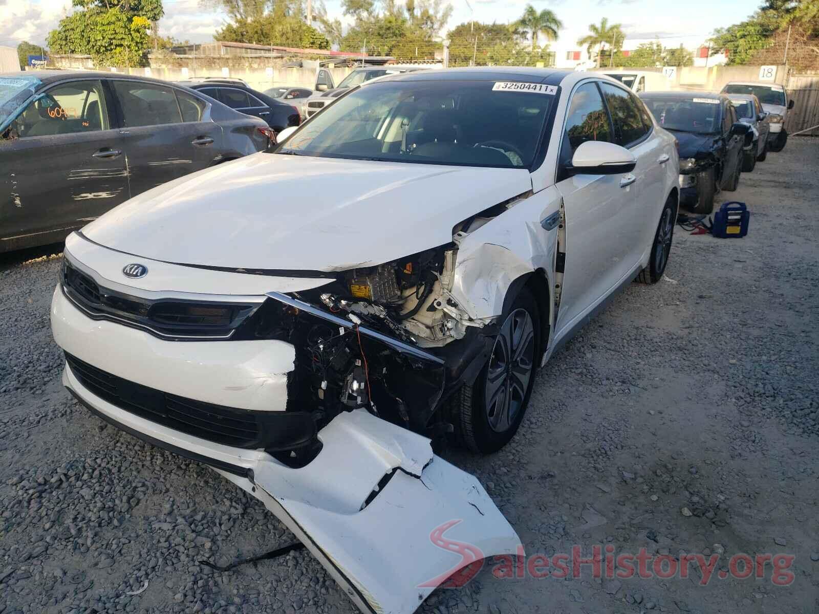 KNAGU4LC4H5005018 2017 KIA OPTIMA