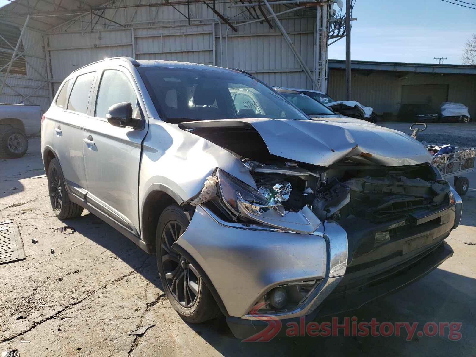 JA4AD3A37JZ050937 2018 MITSUBISHI OUTLANDER