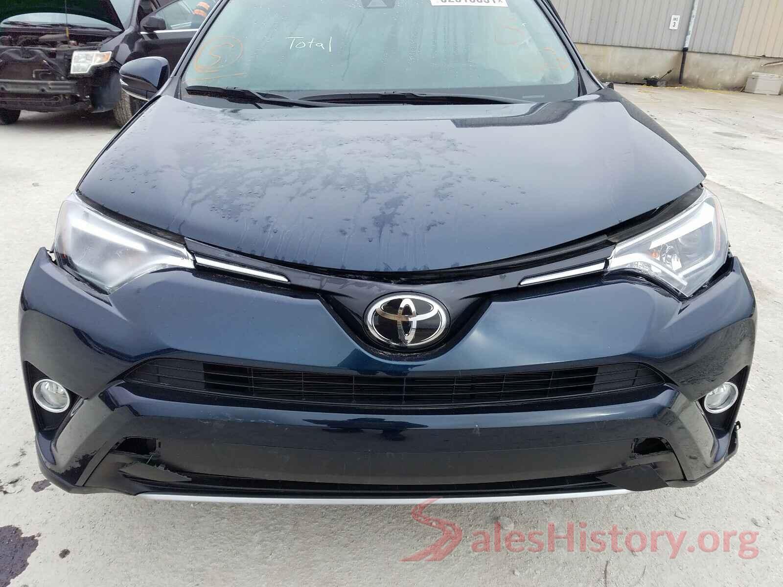 JTMDFREV6JJ254932 2018 TOYOTA RAV4