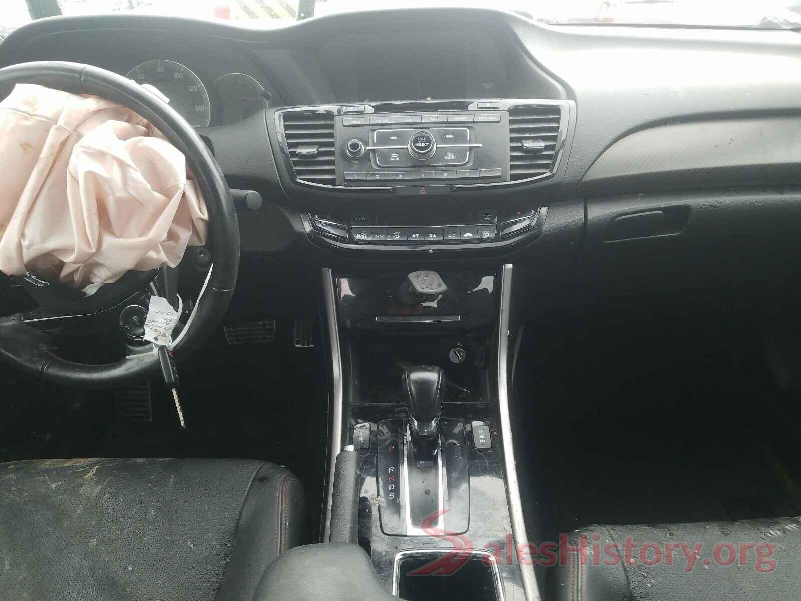 1HGCR2F18HA171861 2017 HONDA ACCORD