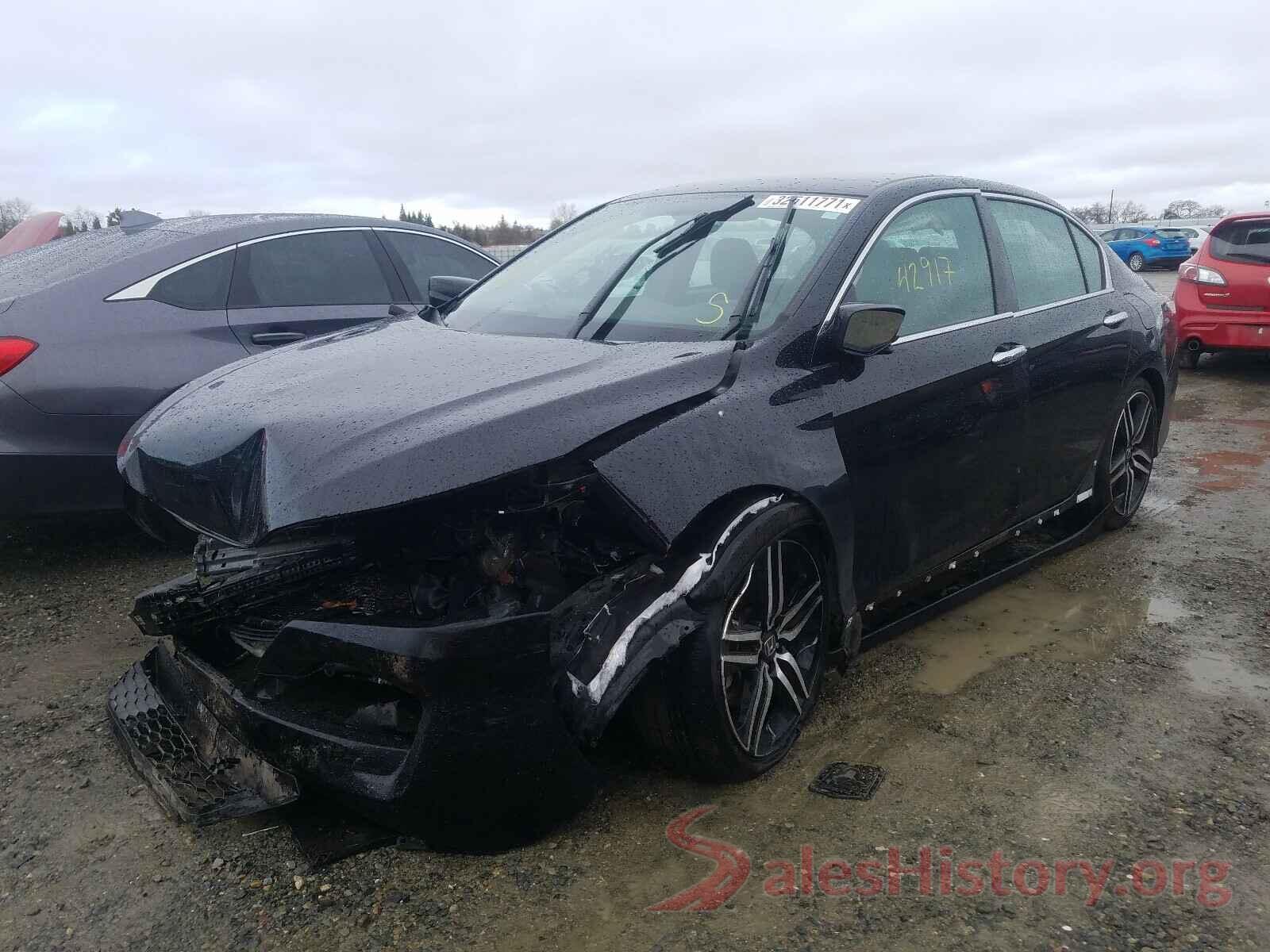 1HGCR2F18HA171861 2017 HONDA ACCORD