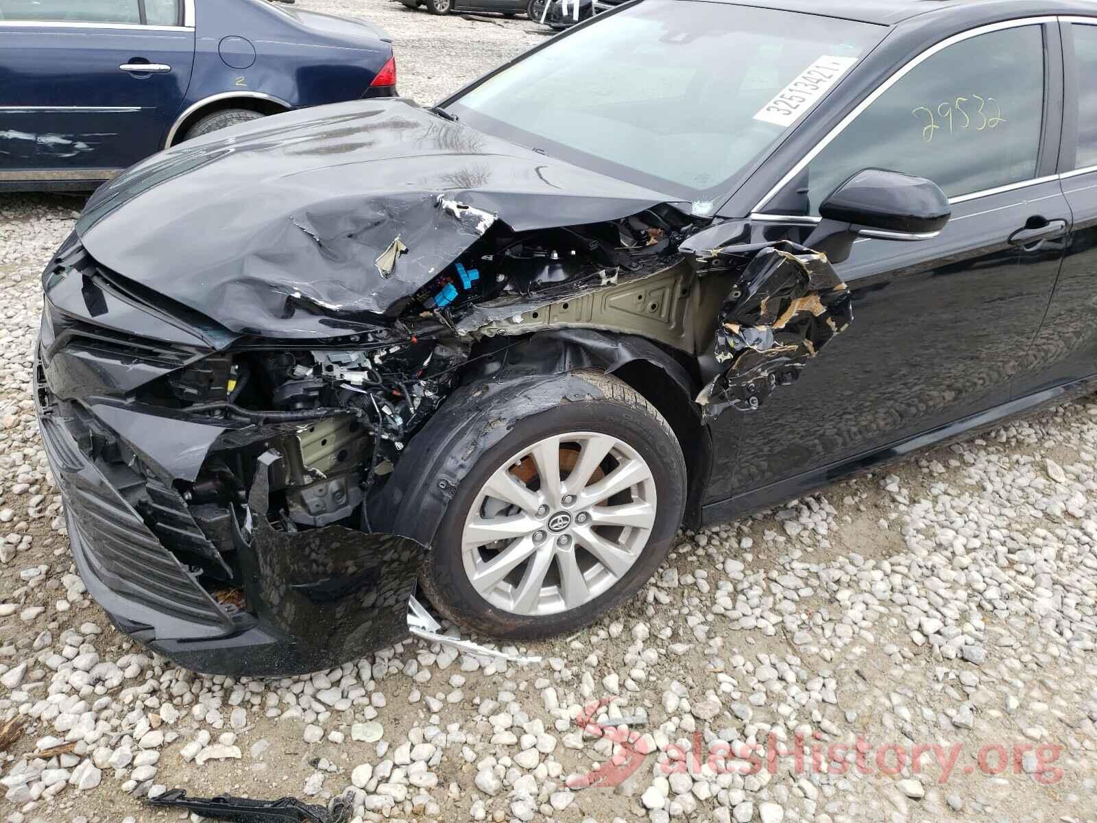 4T1B11HKXJU512047 2018 TOYOTA CAMRY