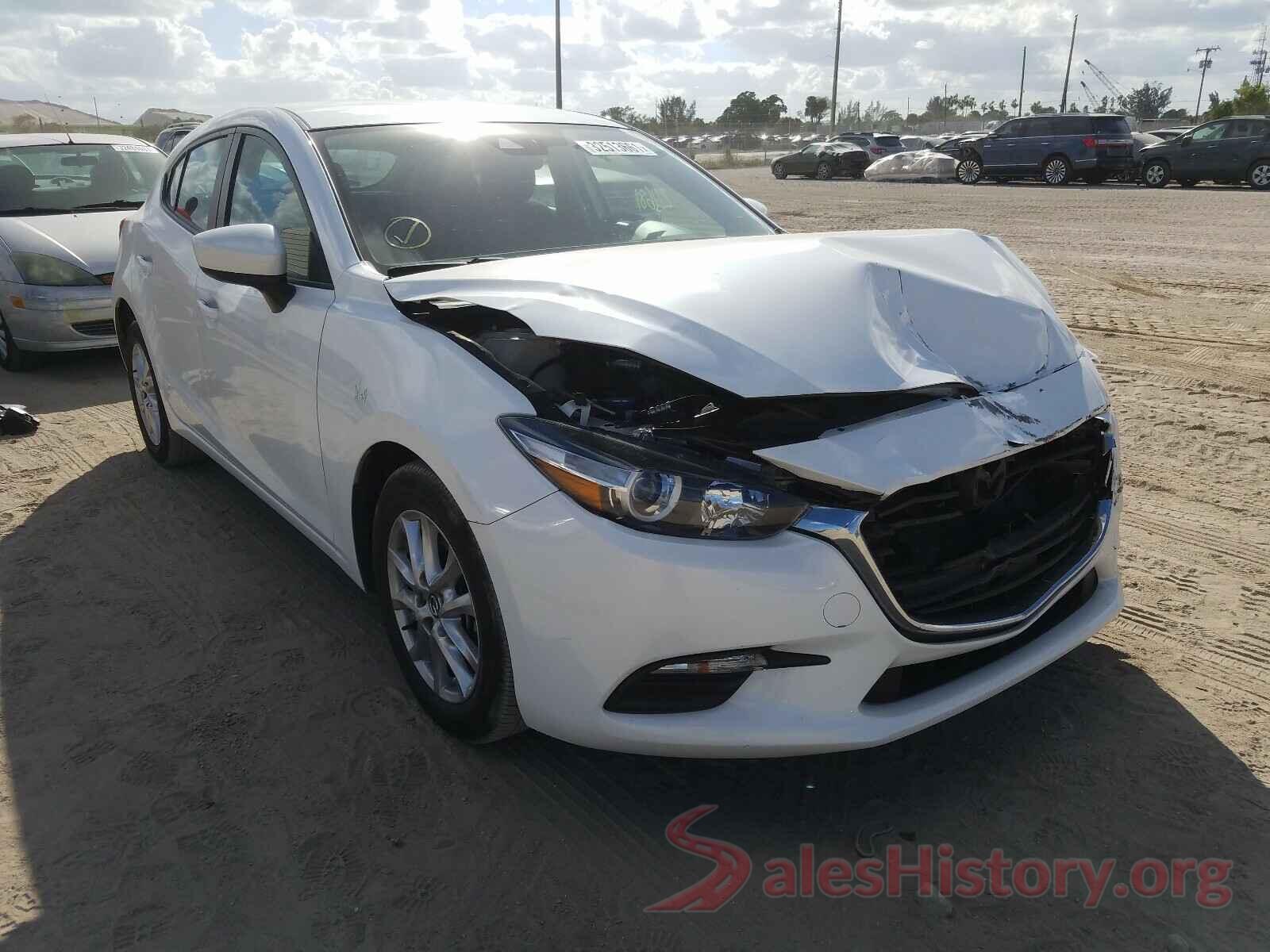 3MZBN1K75JM232714 2018 MAZDA 3