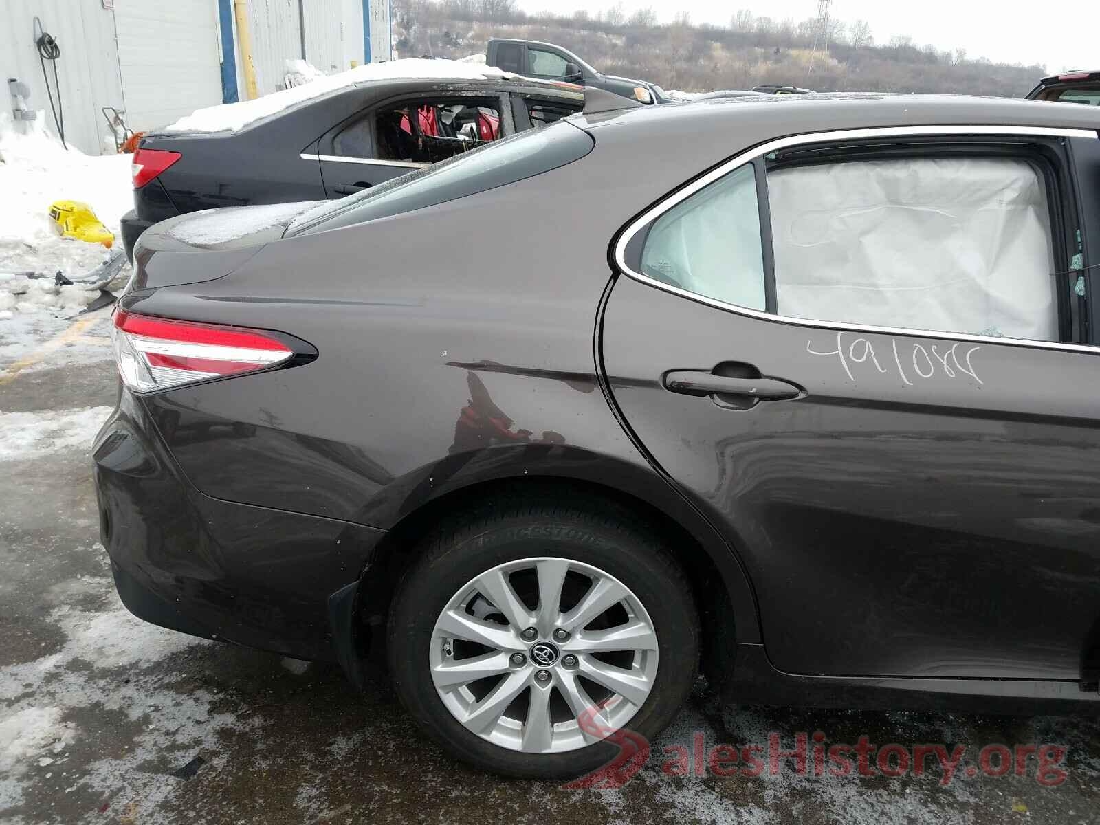 4T1B11HK4KU811728 2019 TOYOTA CAMRY