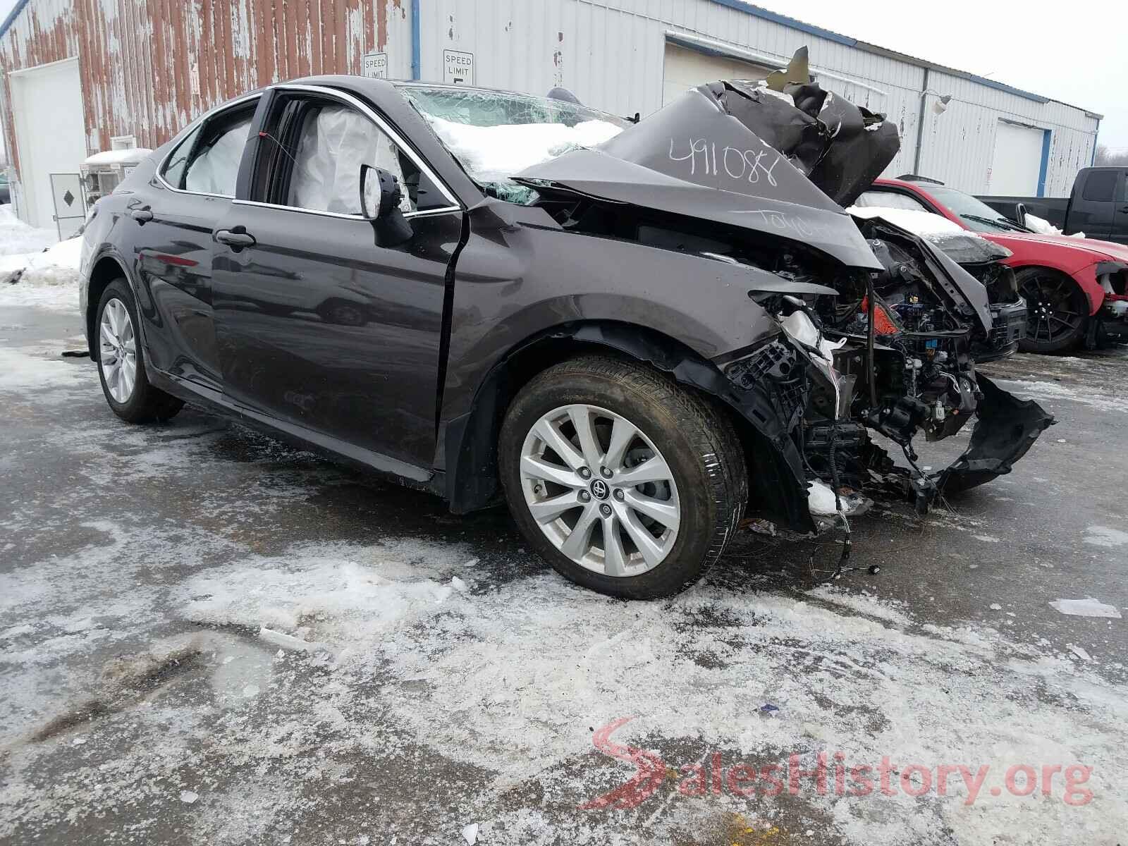 4T1B11HK4KU811728 2019 TOYOTA CAMRY