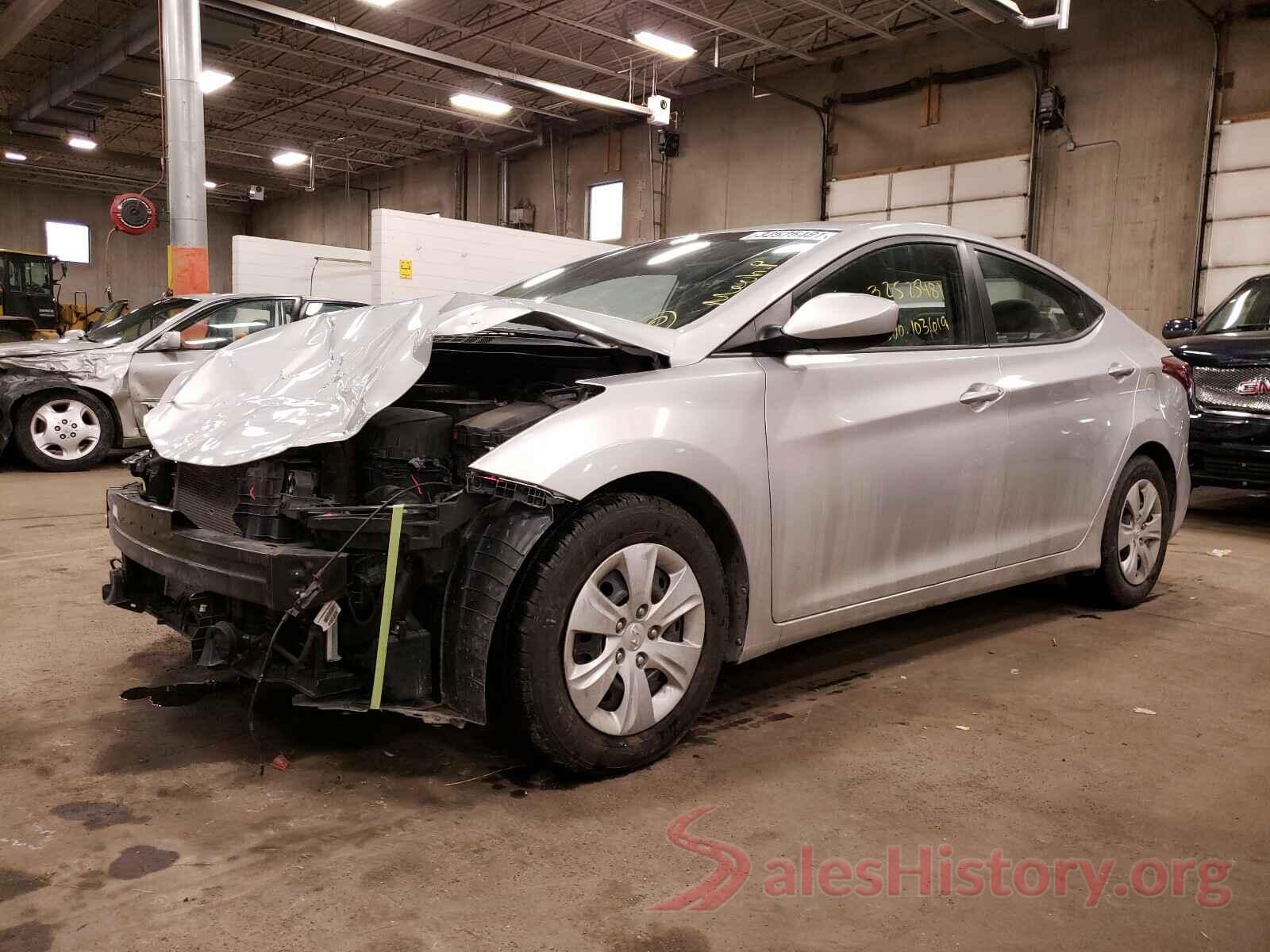 5NPDH4AE7GH729735 2016 HYUNDAI ELANTRA