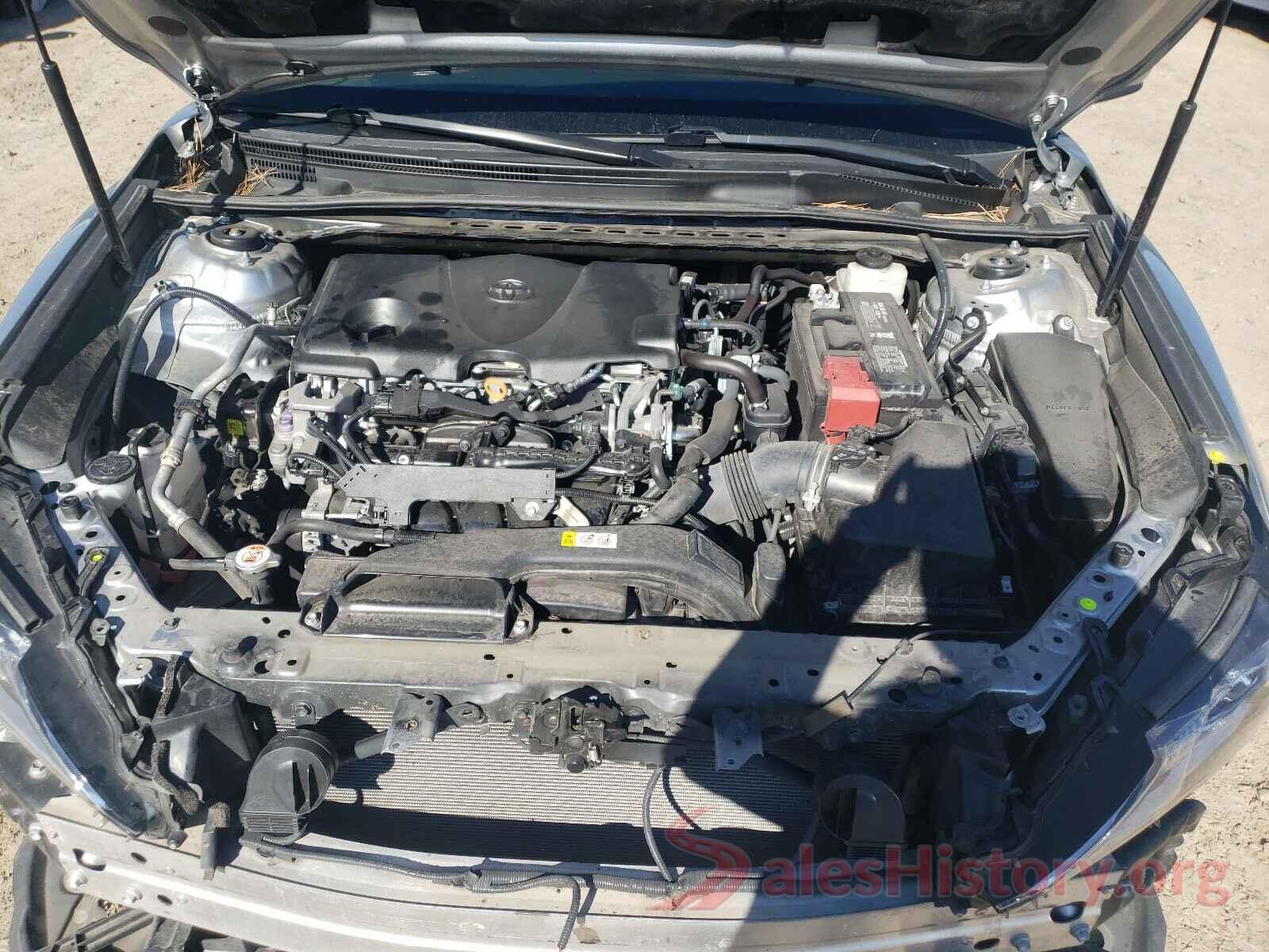 4T1B11HK9JU097383 2018 TOYOTA CAMRY