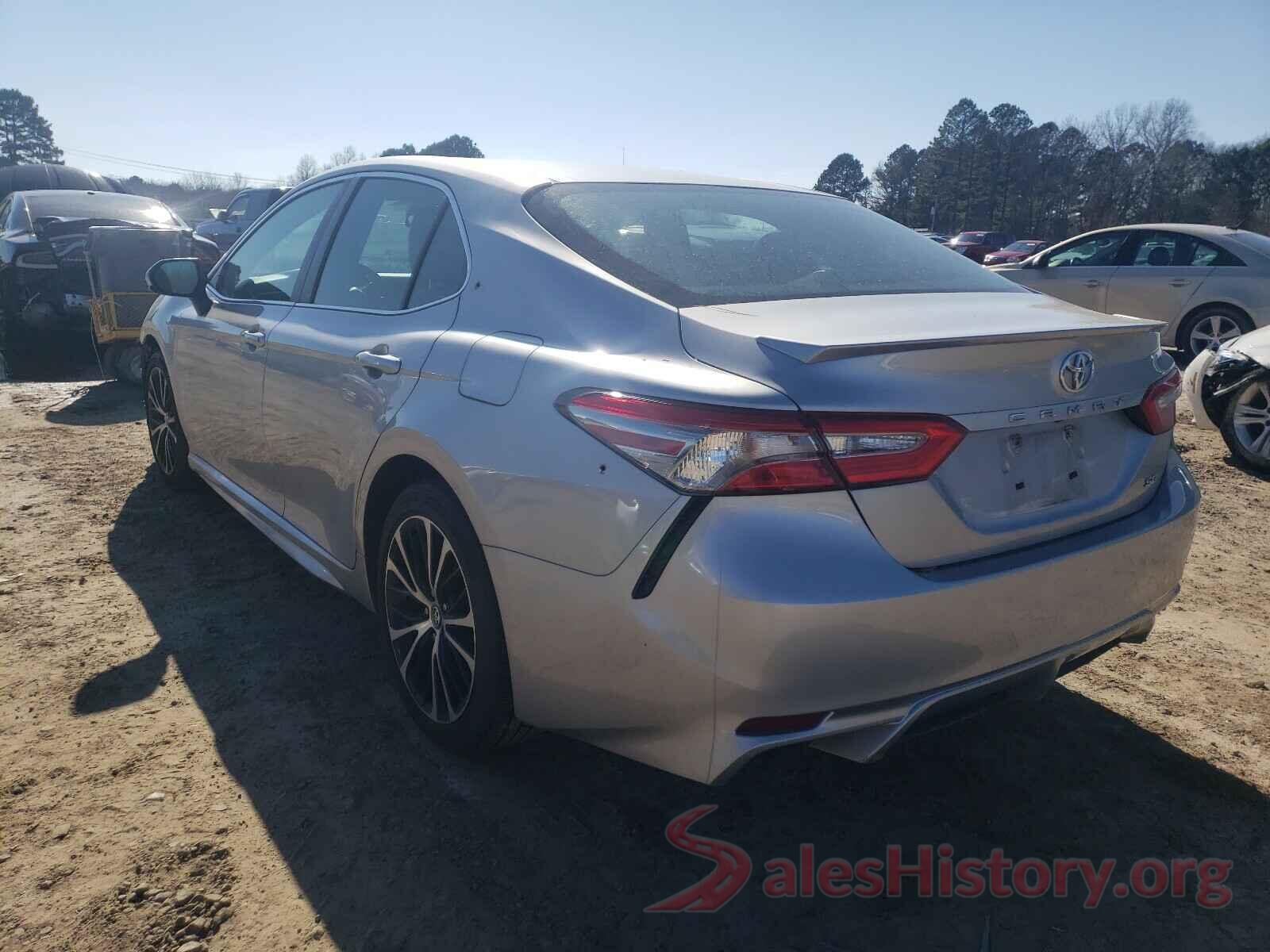 4T1B11HK9JU097383 2018 TOYOTA CAMRY