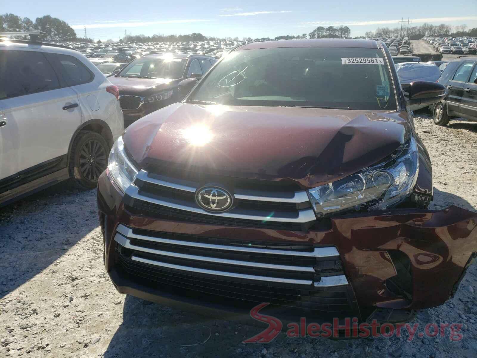 5TDZARFH0HS023504 2017 TOYOTA HIGHLANDER