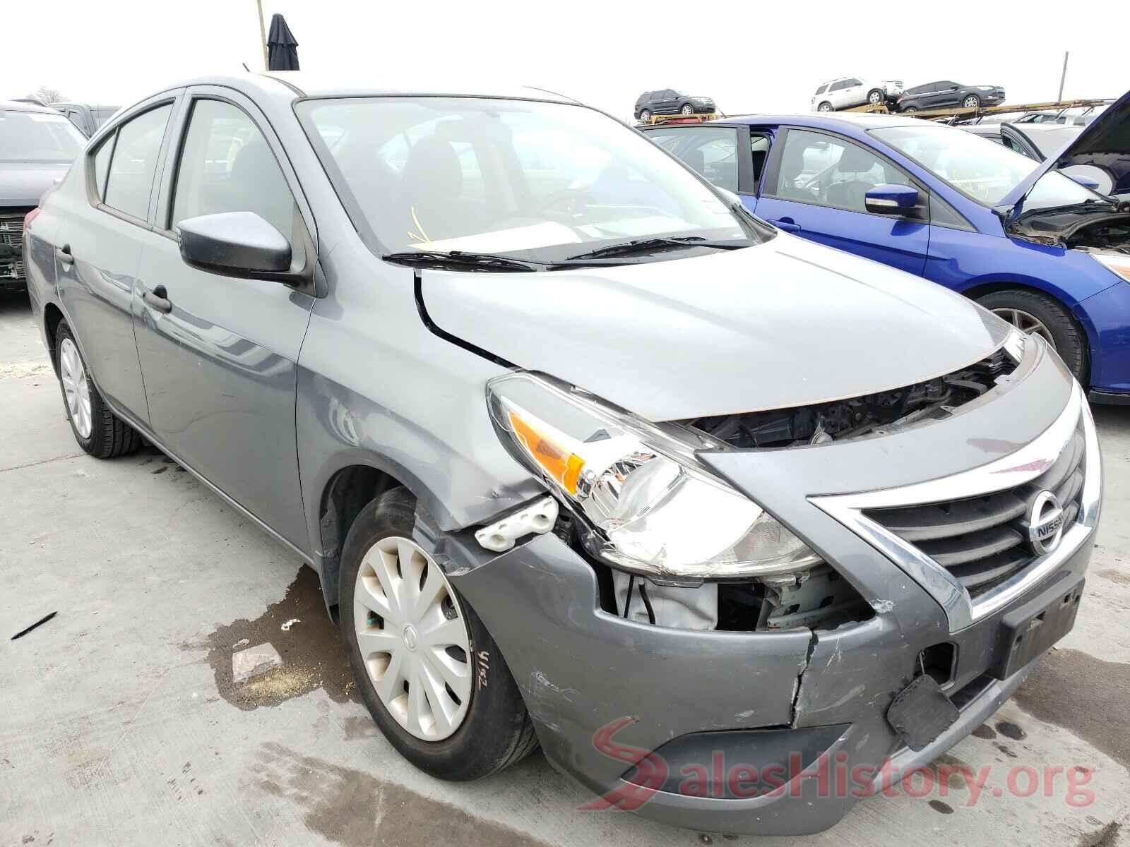 3N1CN7AP0JL801375 2018 NISSAN VERSA