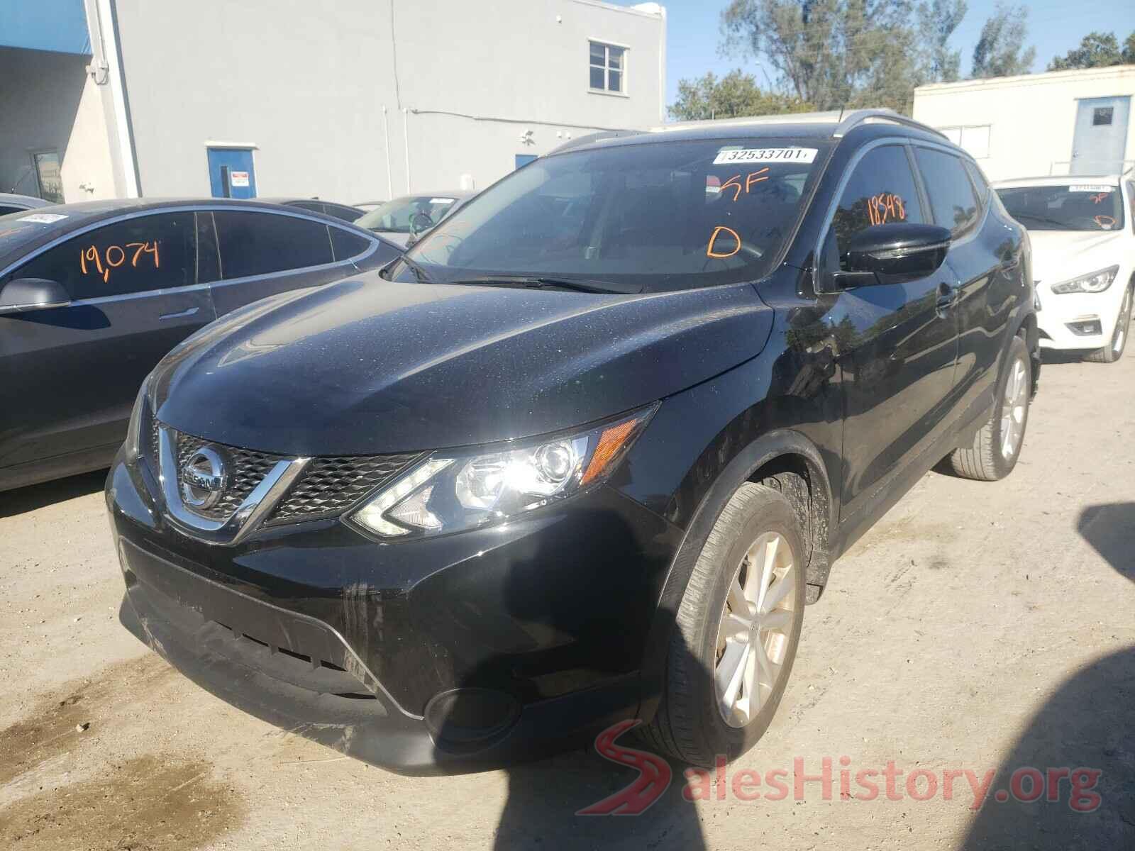 JN1BJ1CP0JW101304 2018 NISSAN ROGUE