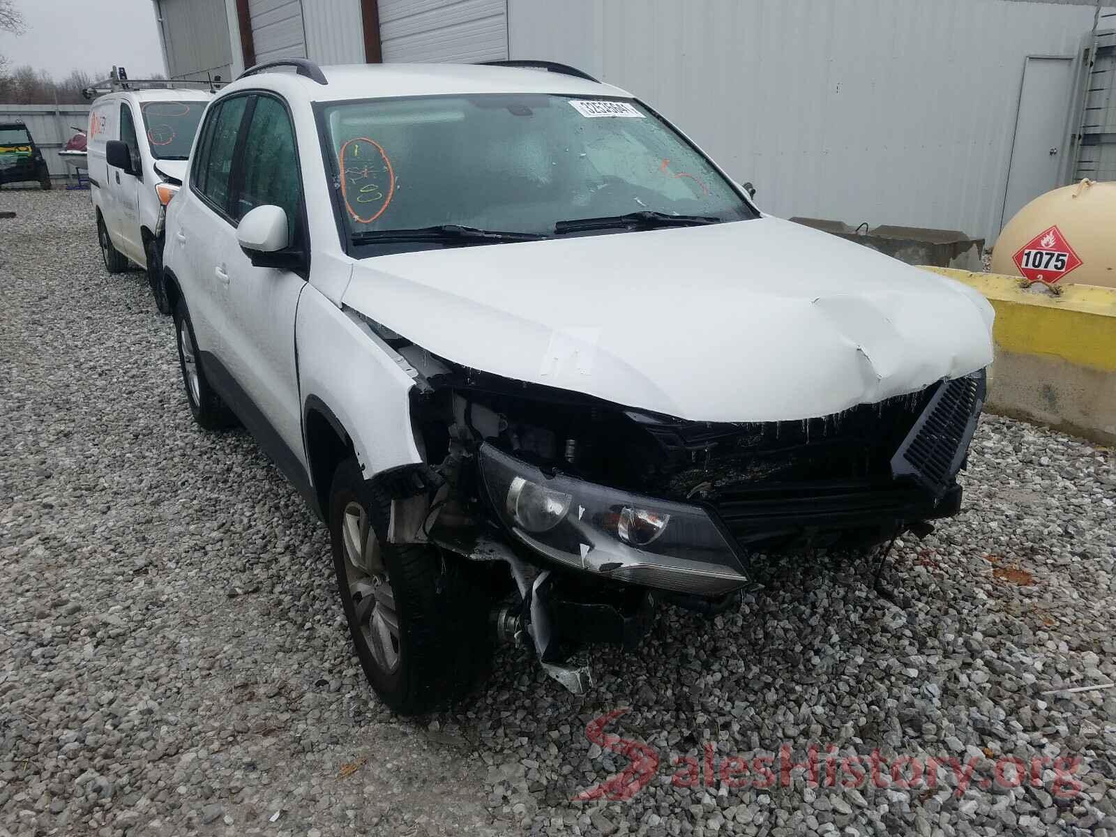 WVGAV7AX2GW531455 2016 VOLKSWAGEN TIGUAN