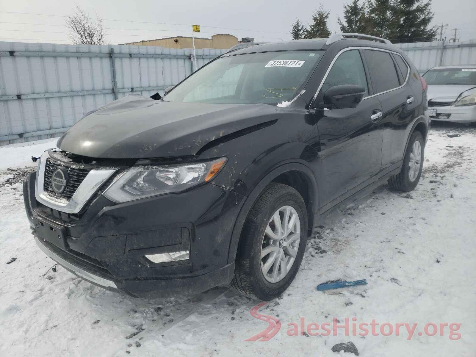 5N1AT2MVXJC705560 2018 NISSAN ROGUE