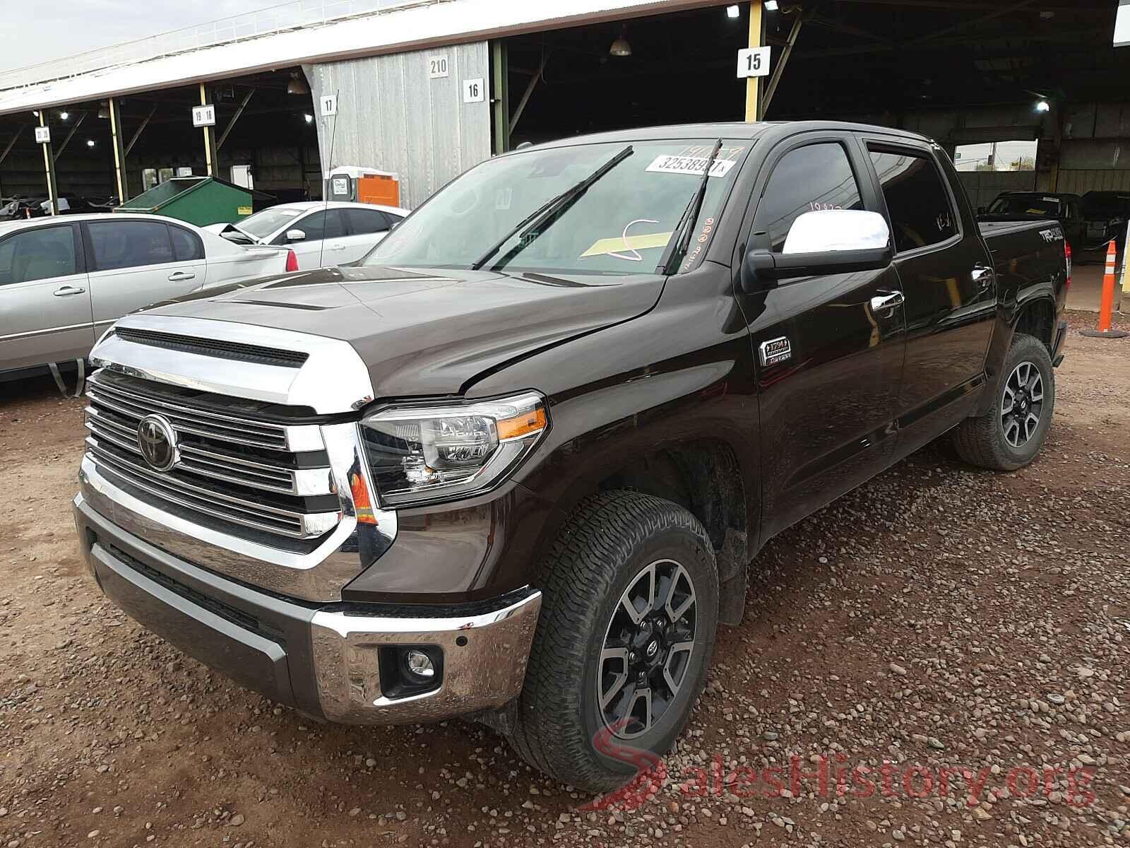 5TFAY5F13JX749815 2018 TOYOTA TUNDRA