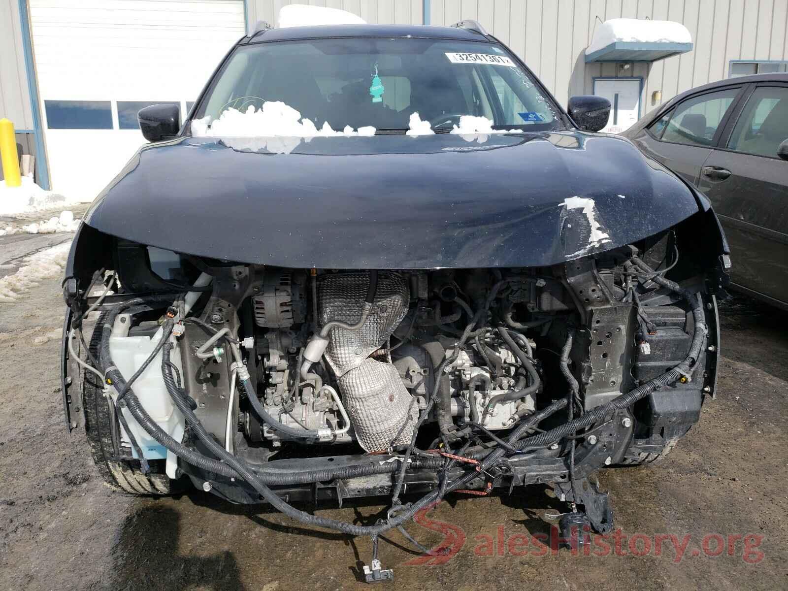 KNMAT2MV1JP580512 2018 NISSAN ROGUE