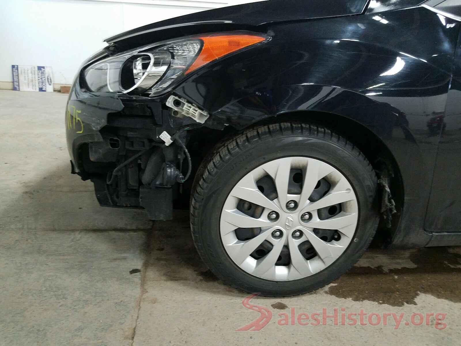 KMHD35LH2GU332317 2016 HYUNDAI ELANTRA