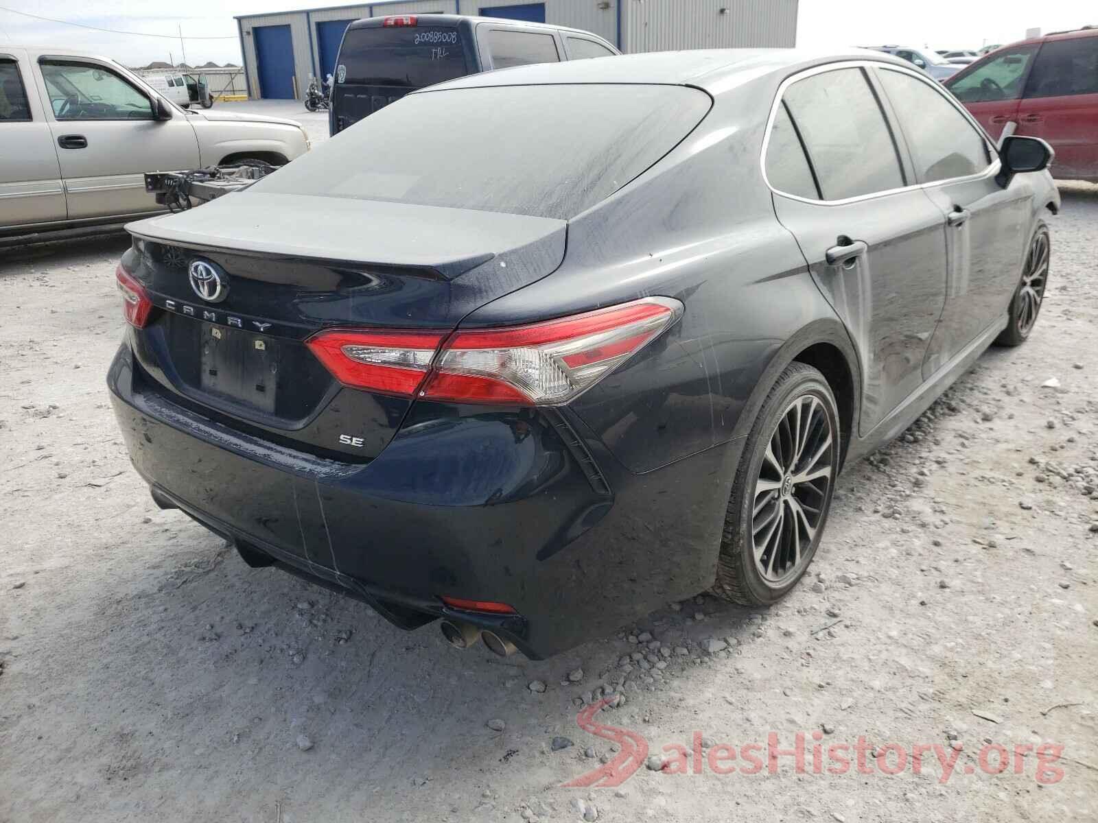 JTNB11HK8J3013687 2018 TOYOTA CAMRY