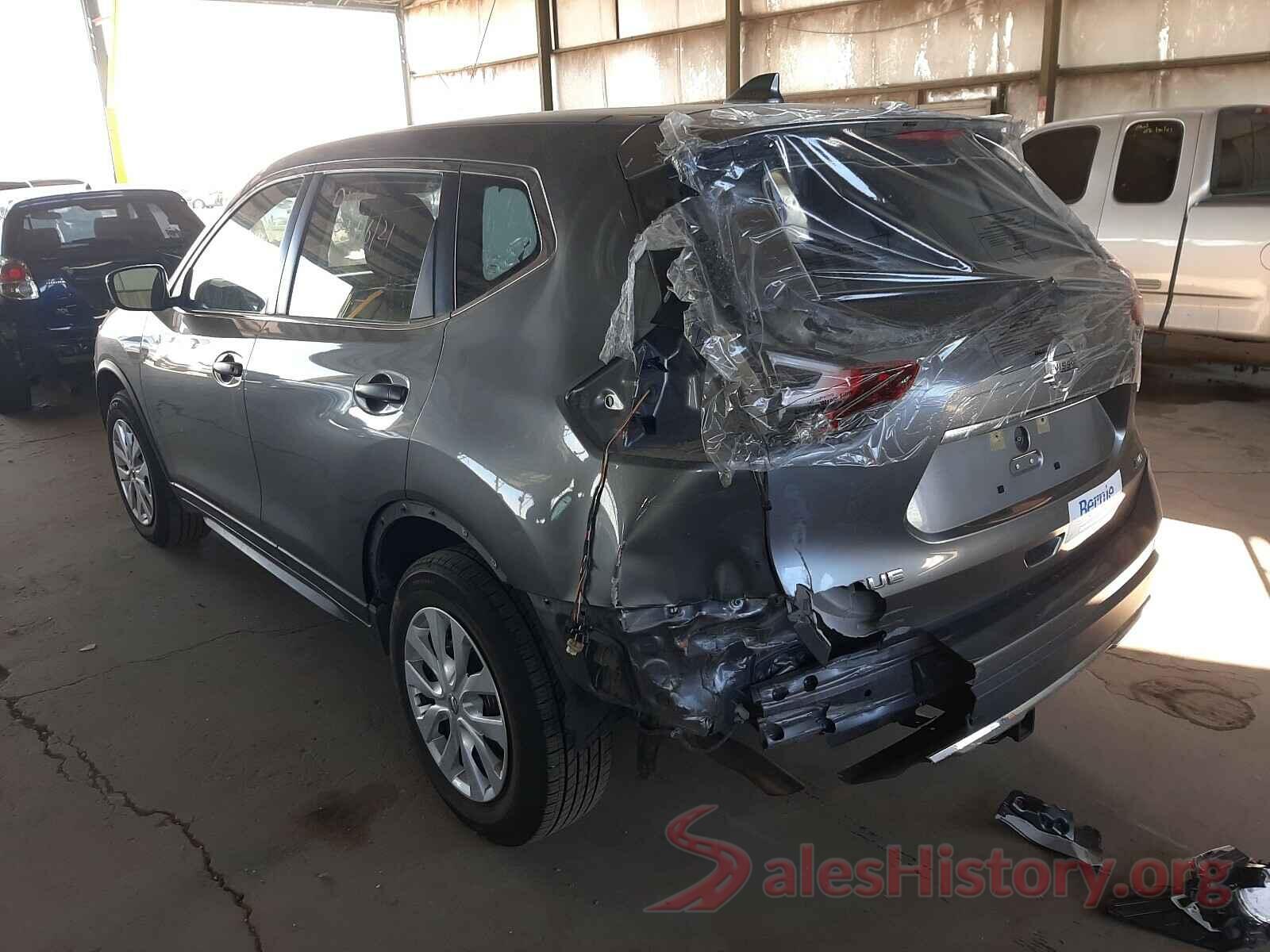 KNMAT2MV1HP523933 2017 NISSAN ROGUE