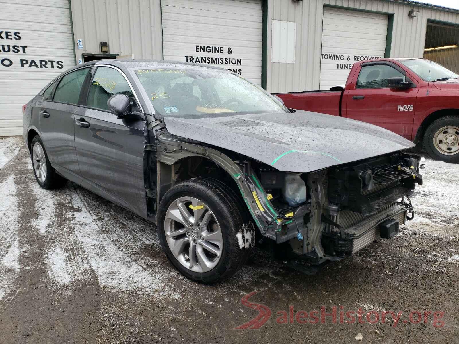 1HGCV1F11KA029963 2019 HONDA ACCORD