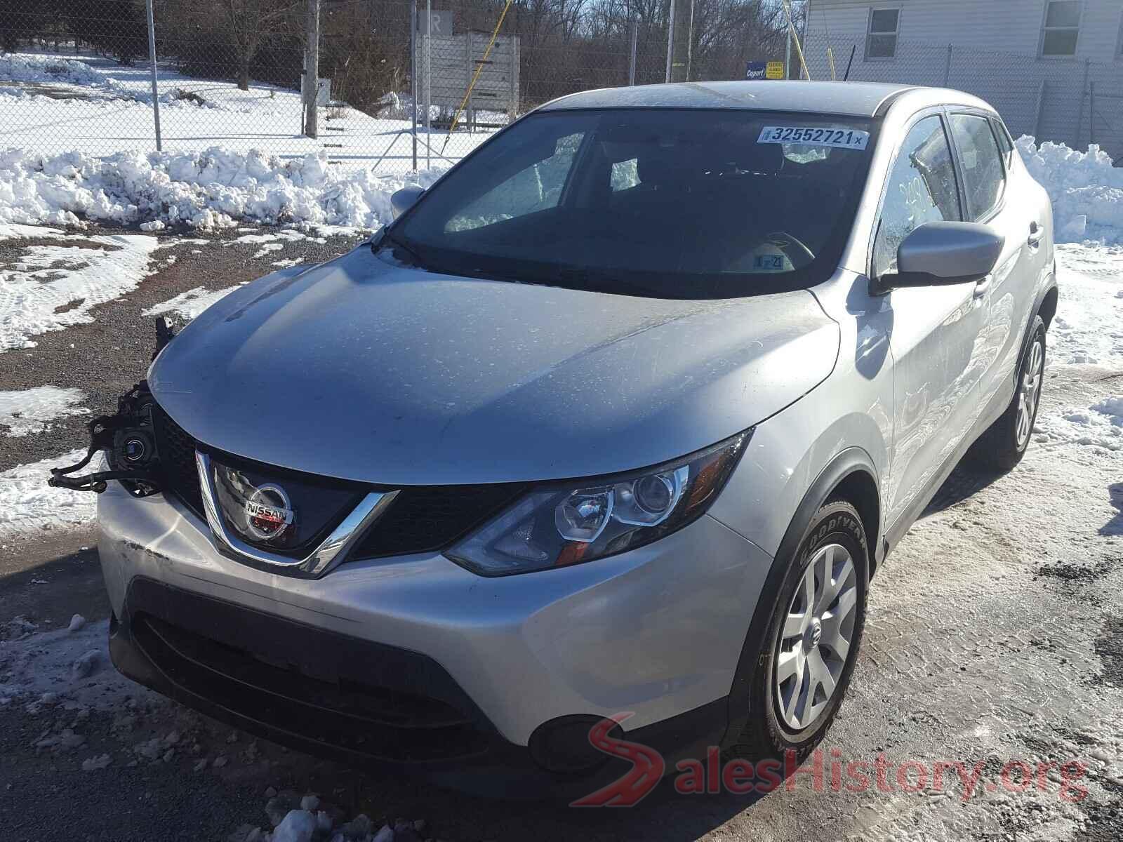 JN1BJ1CR9JW251123 2018 NISSAN ROGUE