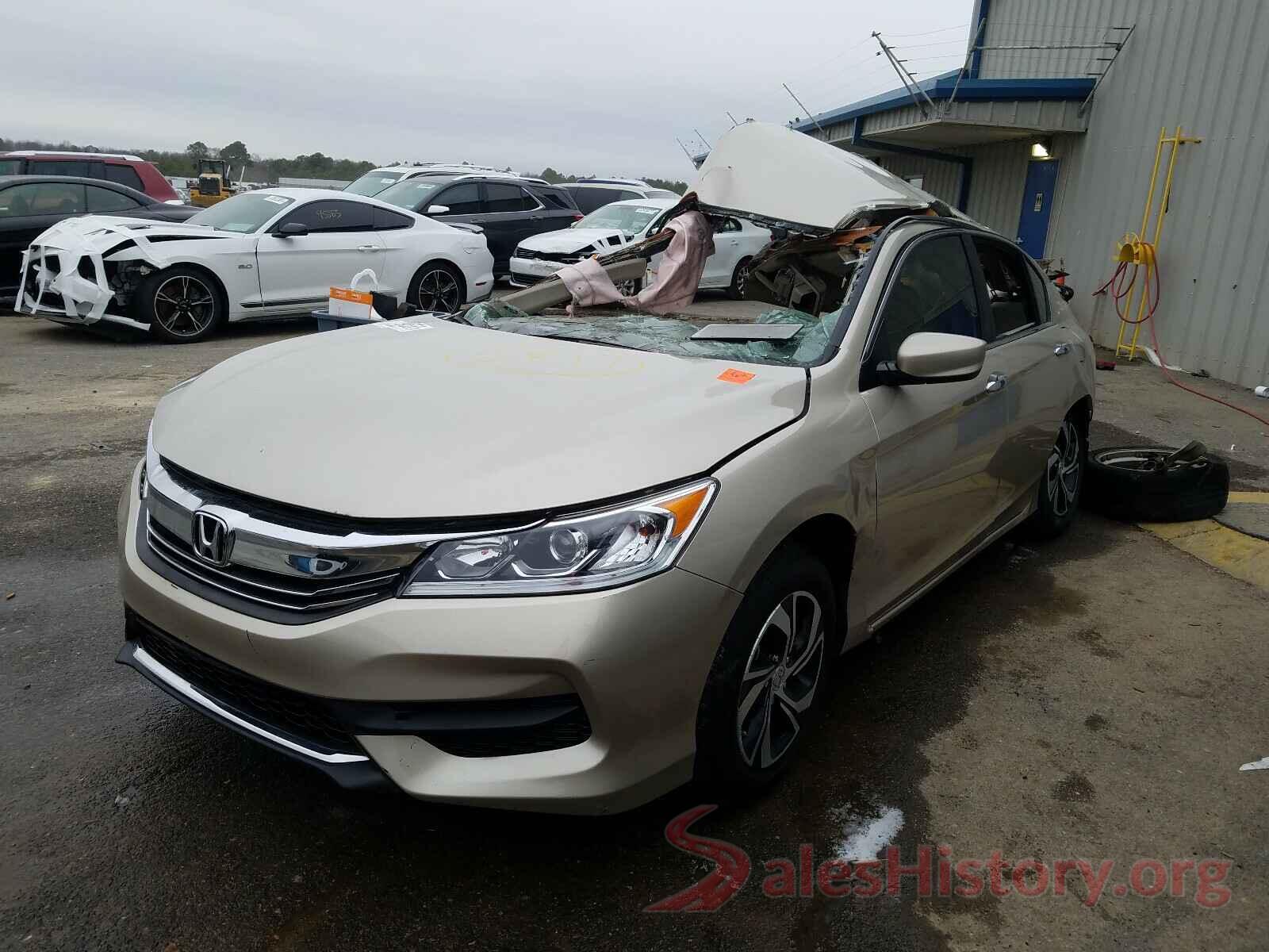 1HGCR2F30HA306946 2017 HONDA ACCORD