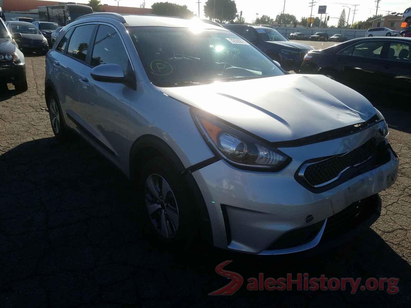 KNDCB3LCXK5336744 2019 KIA NIRO