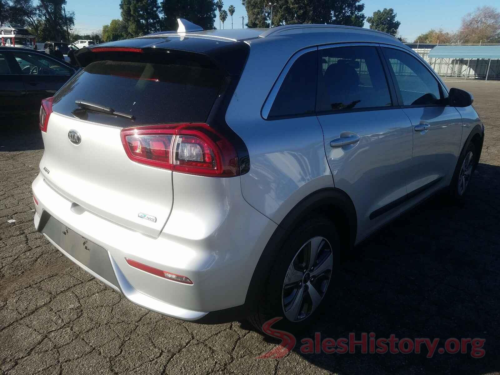 KNDCB3LCXK5336744 2019 KIA NIRO