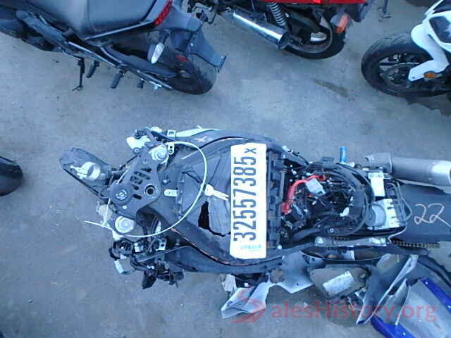 JYARN39Y1FA000686 2015 YAMAHA YZF1000