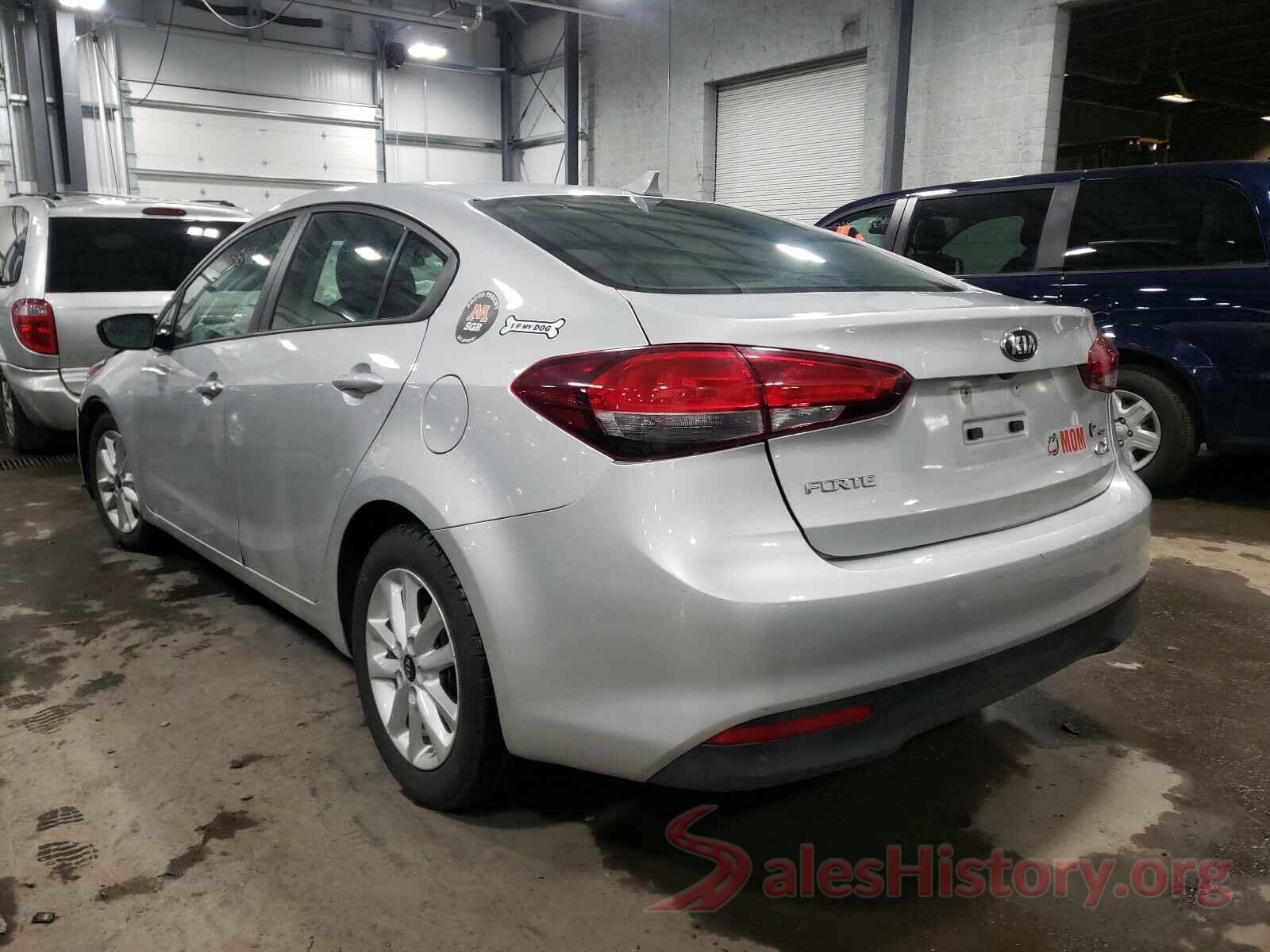 3KPFL4A70HE117004 2017 KIA FORTE