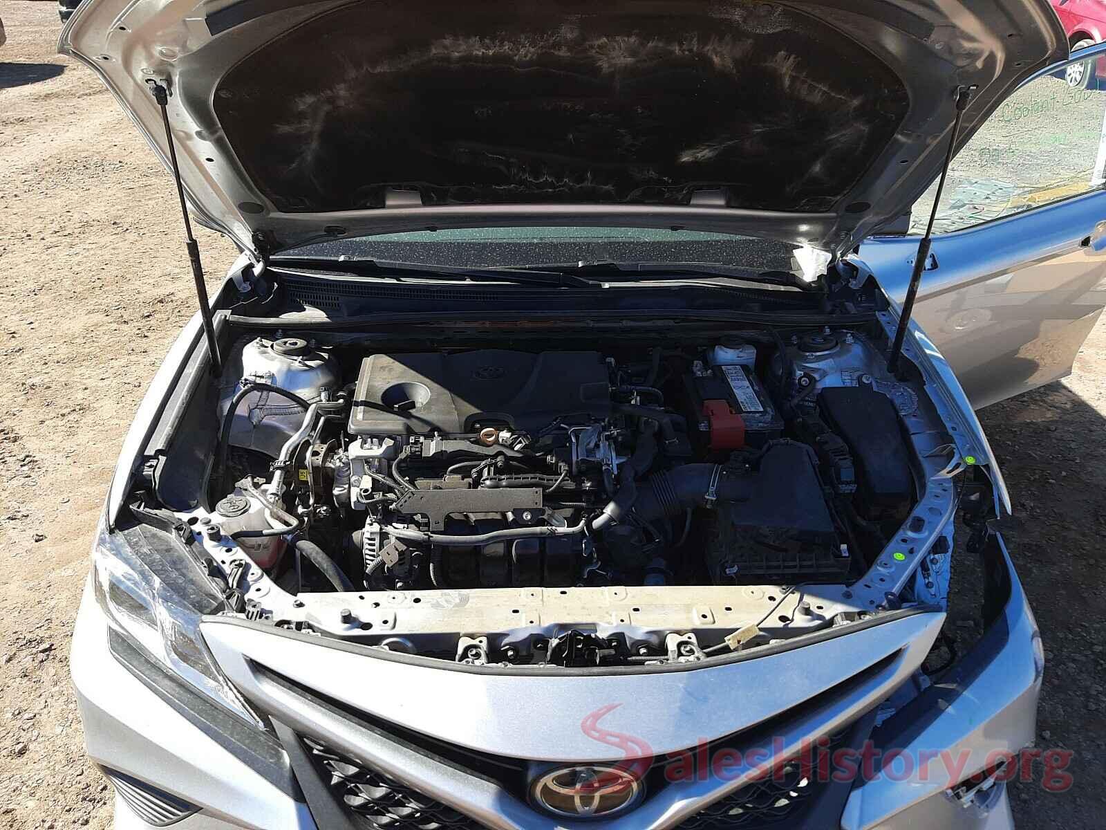 4T1B11HK3KU213243 2019 TOYOTA CAMRY