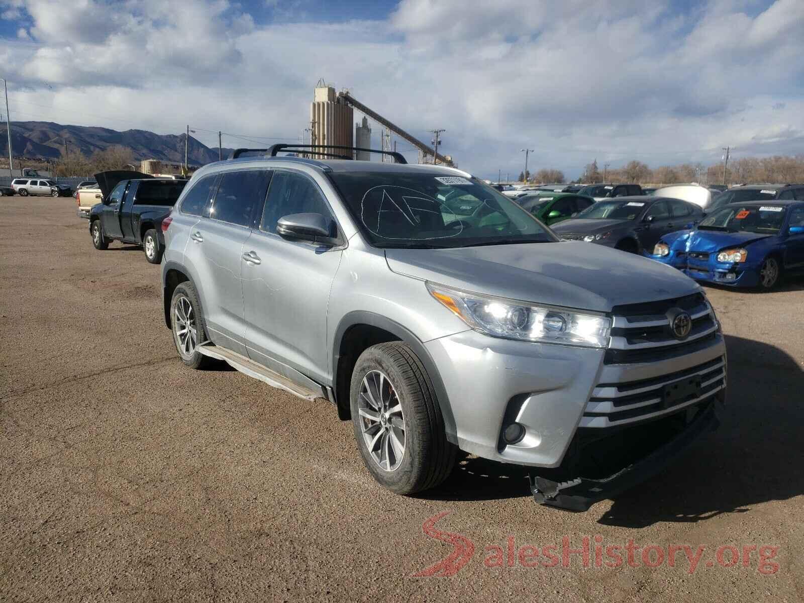 5TDJZRFH0HS522213 2017 TOYOTA HIGHLANDER