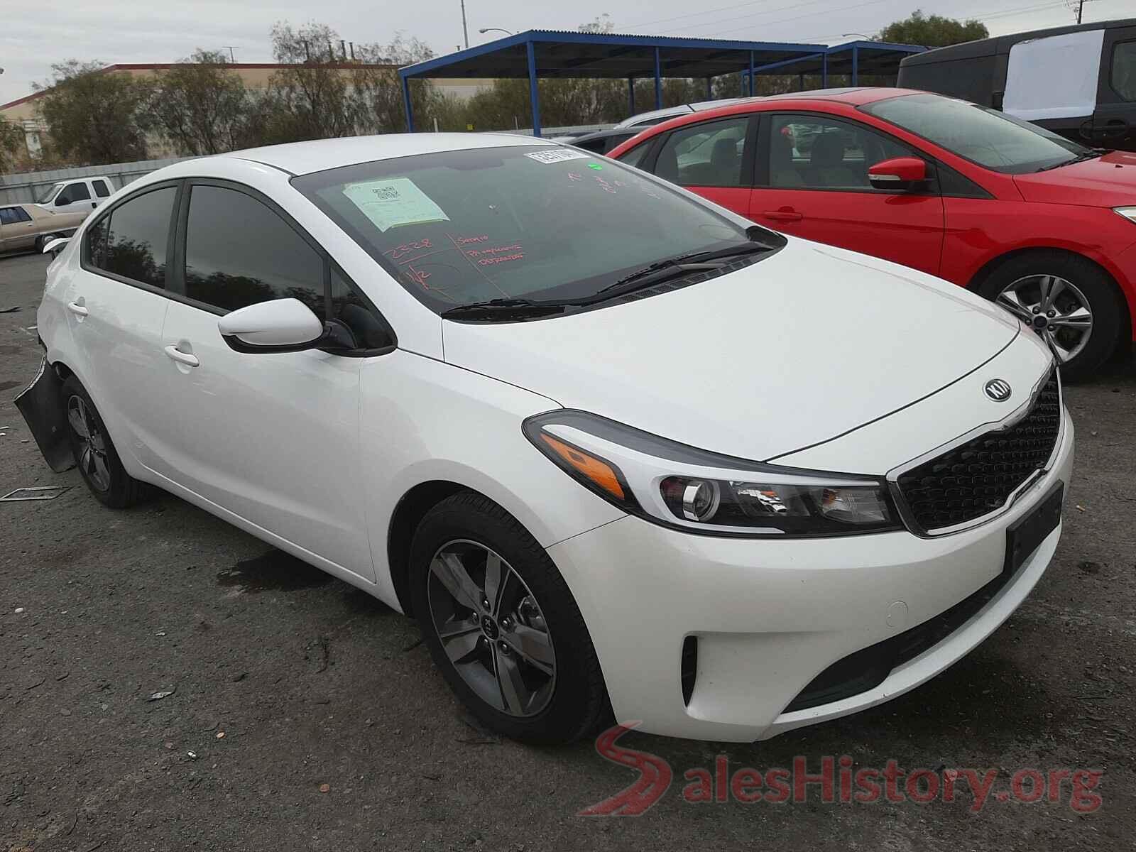 3KPFL4A7XJE166328 2018 KIA FORTE