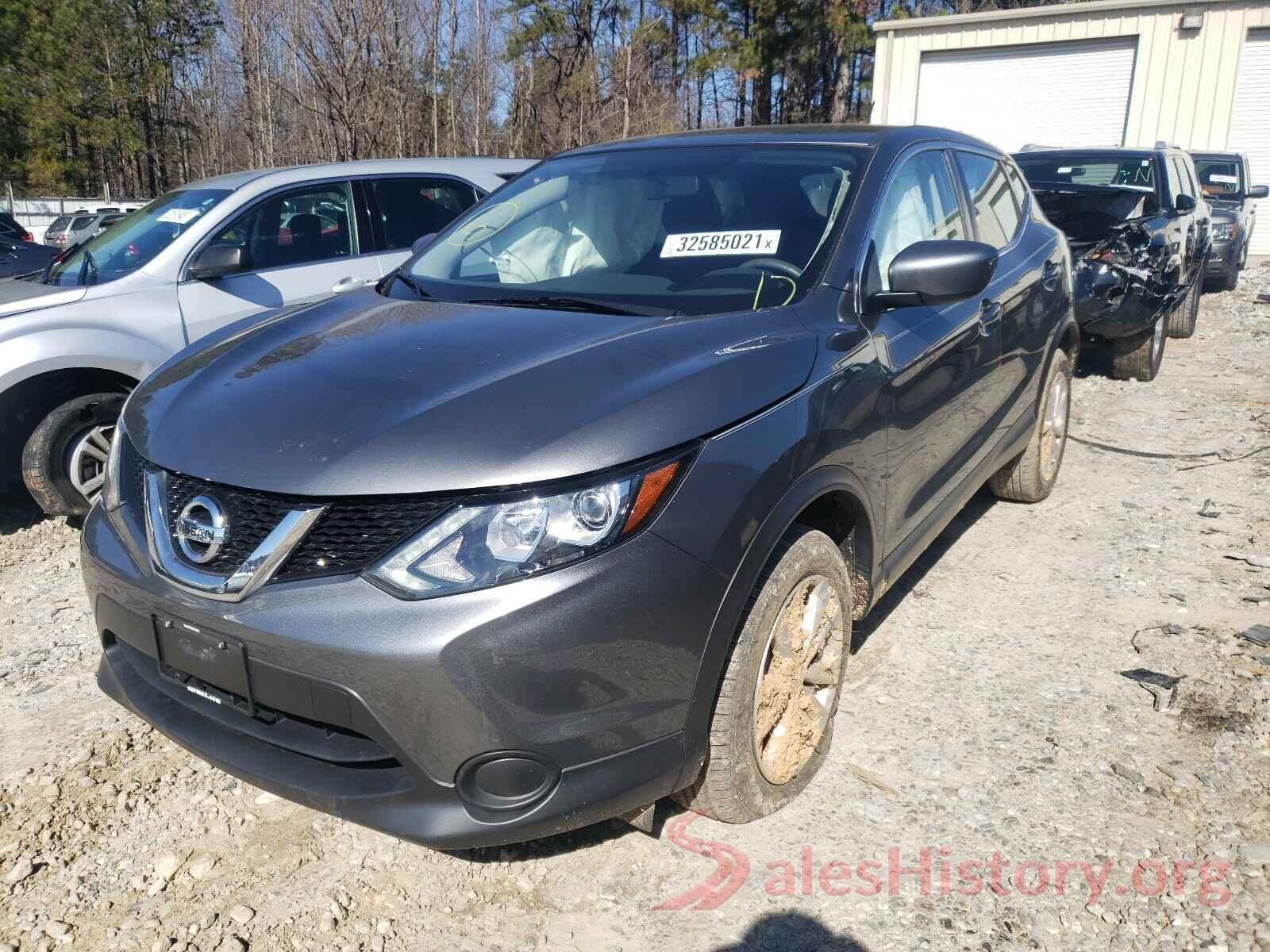 JN1BJ1CR4HW101558 2017 NISSAN ROGUE