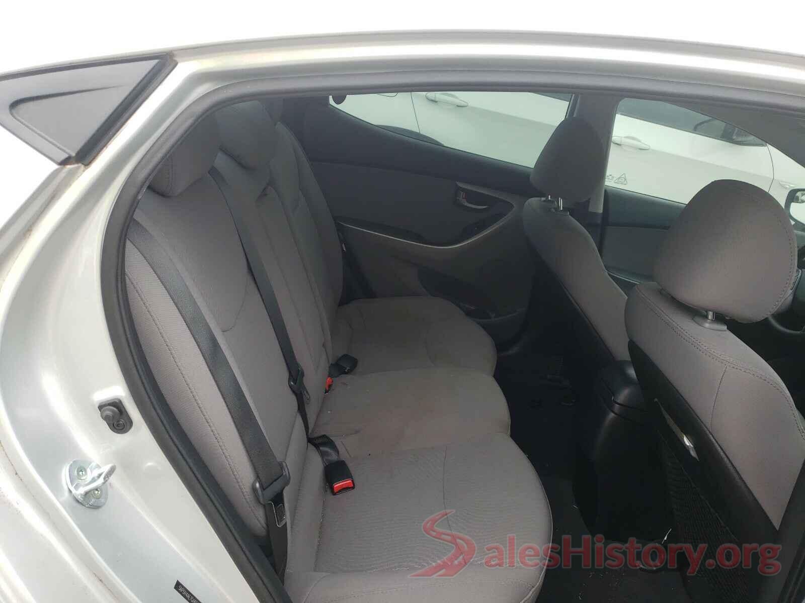 5NPDH4AE7GH662134 2016 HYUNDAI ELANTRA