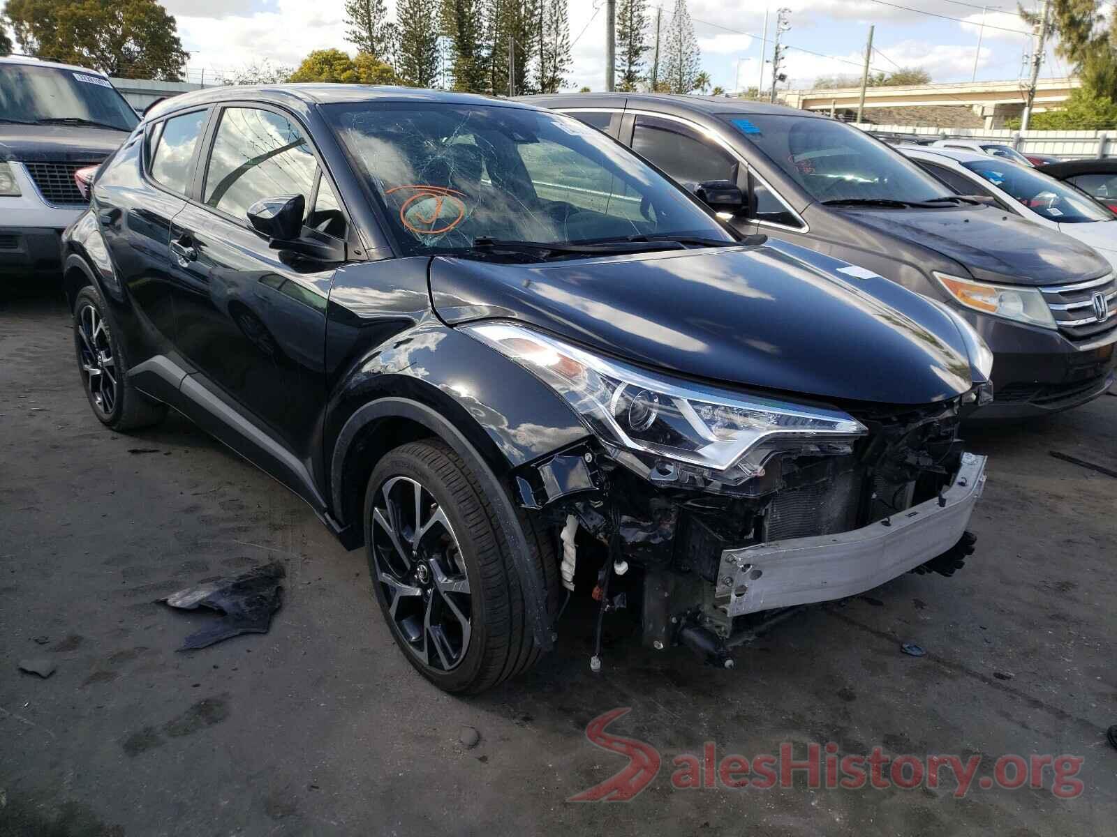 JTNKHMBX7J1002712 2018 TOYOTA C-HR