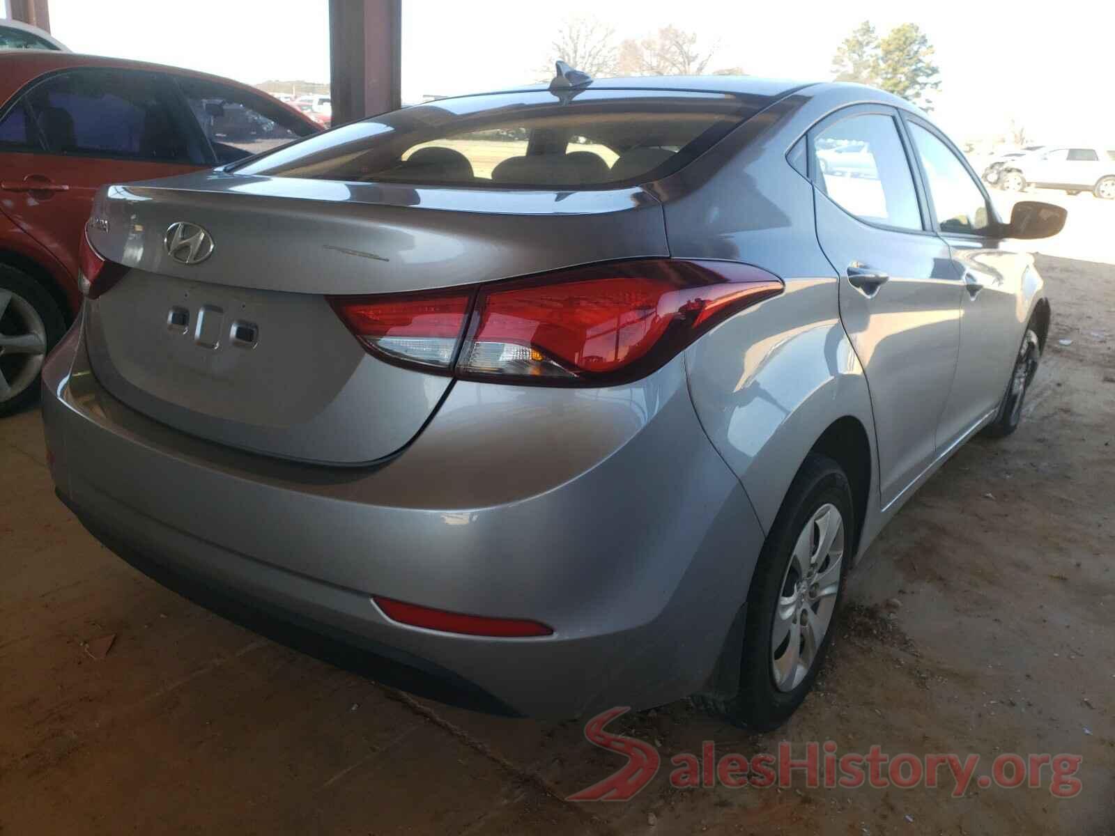 5NPDH4AE9GH744611 2016 HYUNDAI ELANTRA