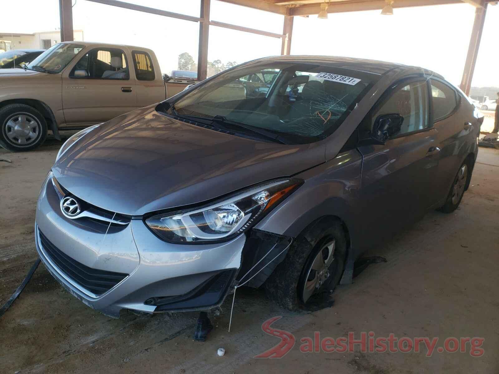 5NPDH4AE9GH744611 2016 HYUNDAI ELANTRA