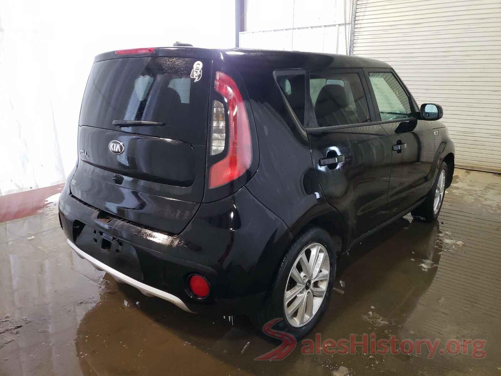 KNDJP3A5XJ7899258 2018 KIA SOUL