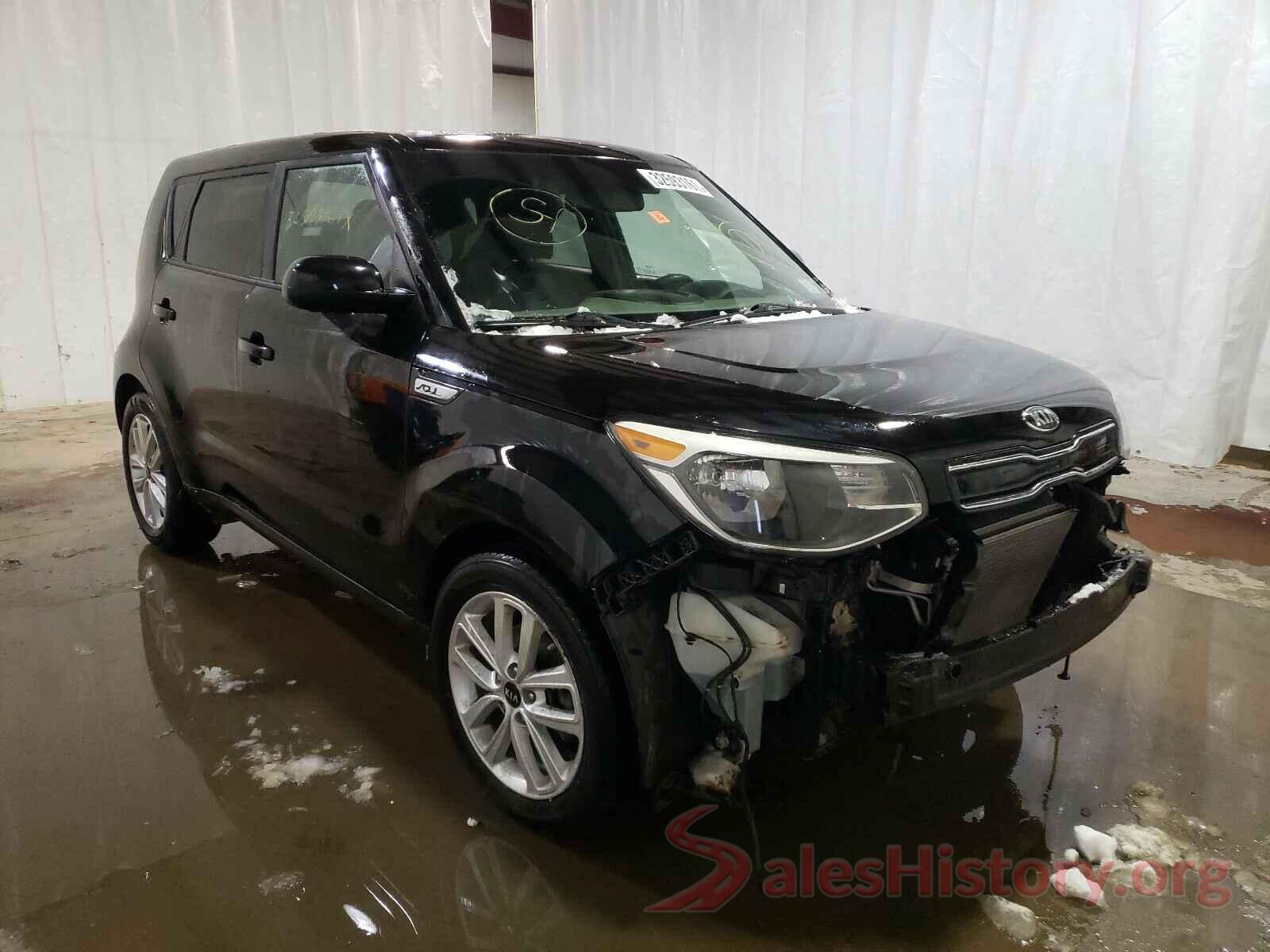 KNDJP3A5XJ7899258 2018 KIA SOUL