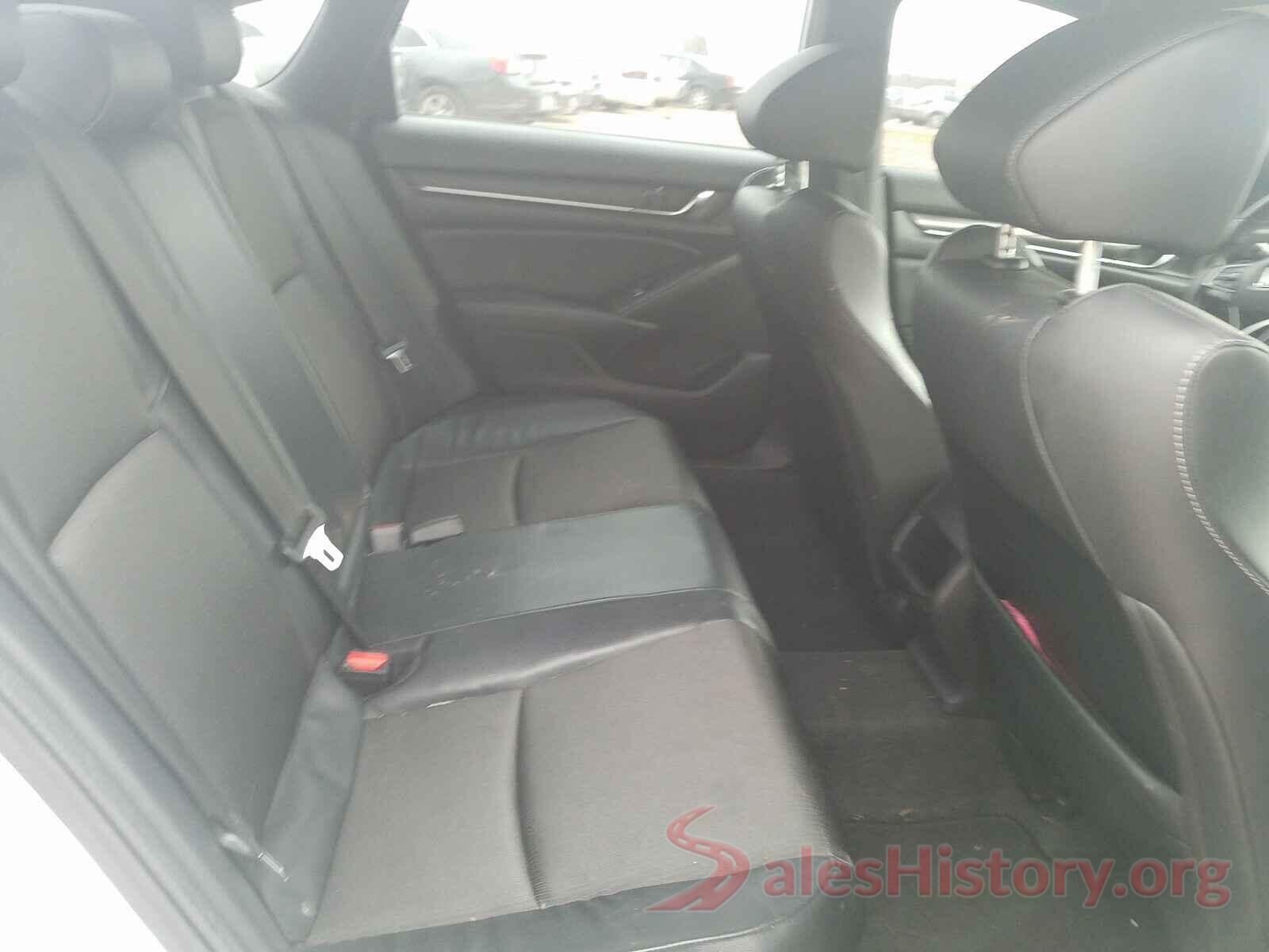 1HGCV1F39JA204718 2018 HONDA ACCORD