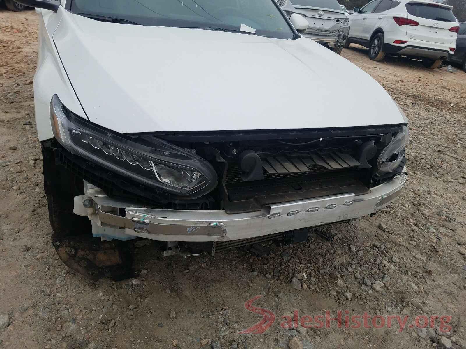 1HGCV1F39JA204718 2018 HONDA ACCORD