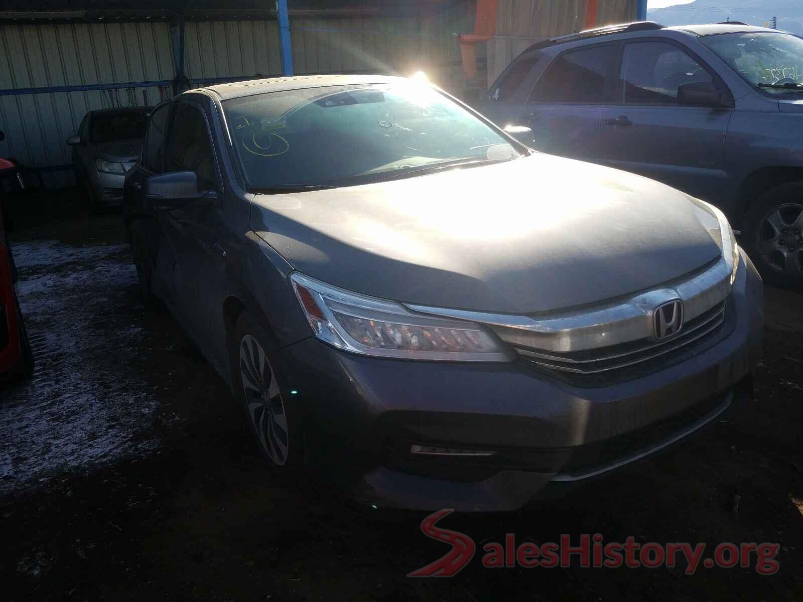 JHMCR6F70HC020784 2017 HONDA ACCORD