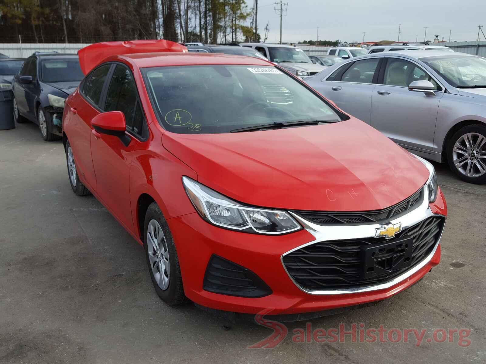 1G1BJ5SMXK7102962 2019 CHEVROLET CRUZE