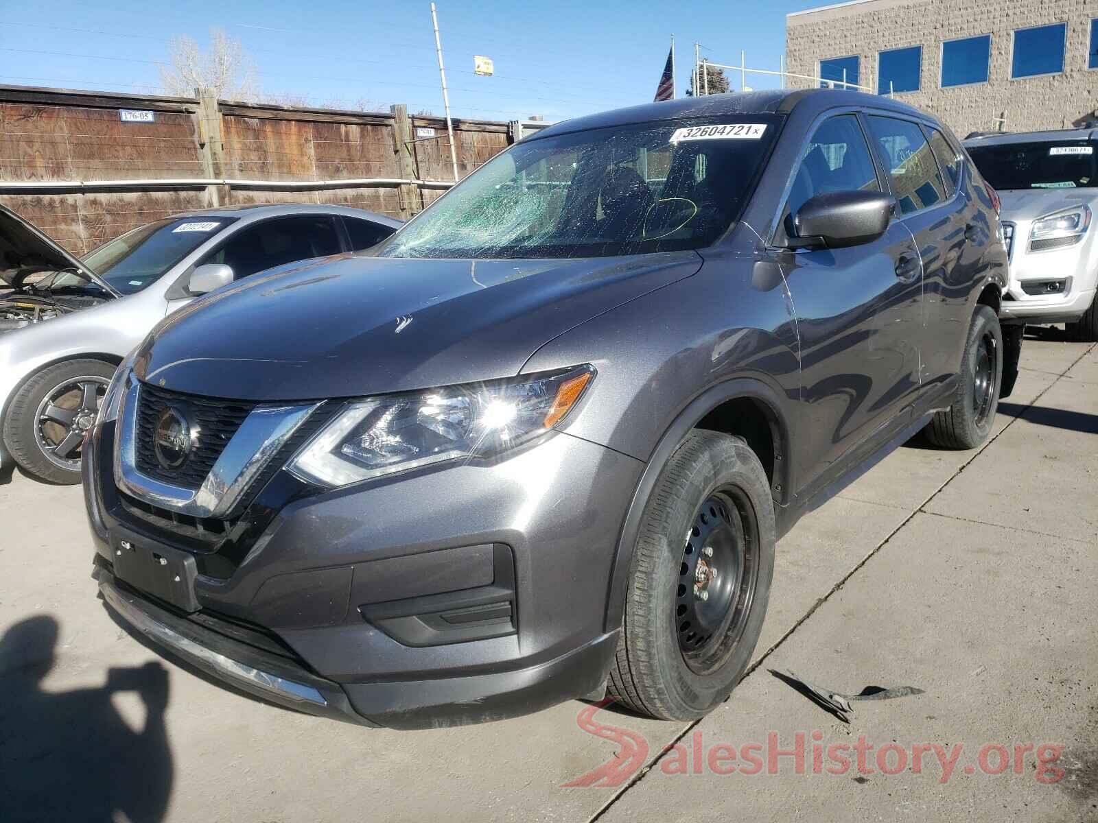 5N1AT2MV5JC749255 2018 NISSAN ROGUE