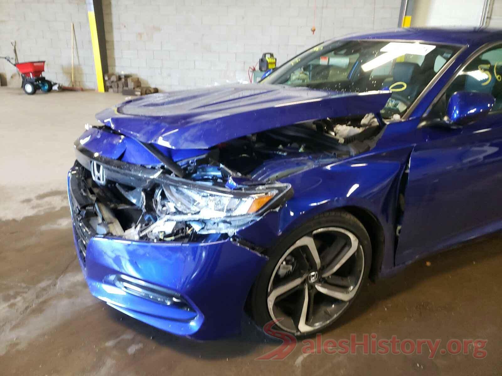 1HGCV1F37JA061848 2018 HONDA ACCORD