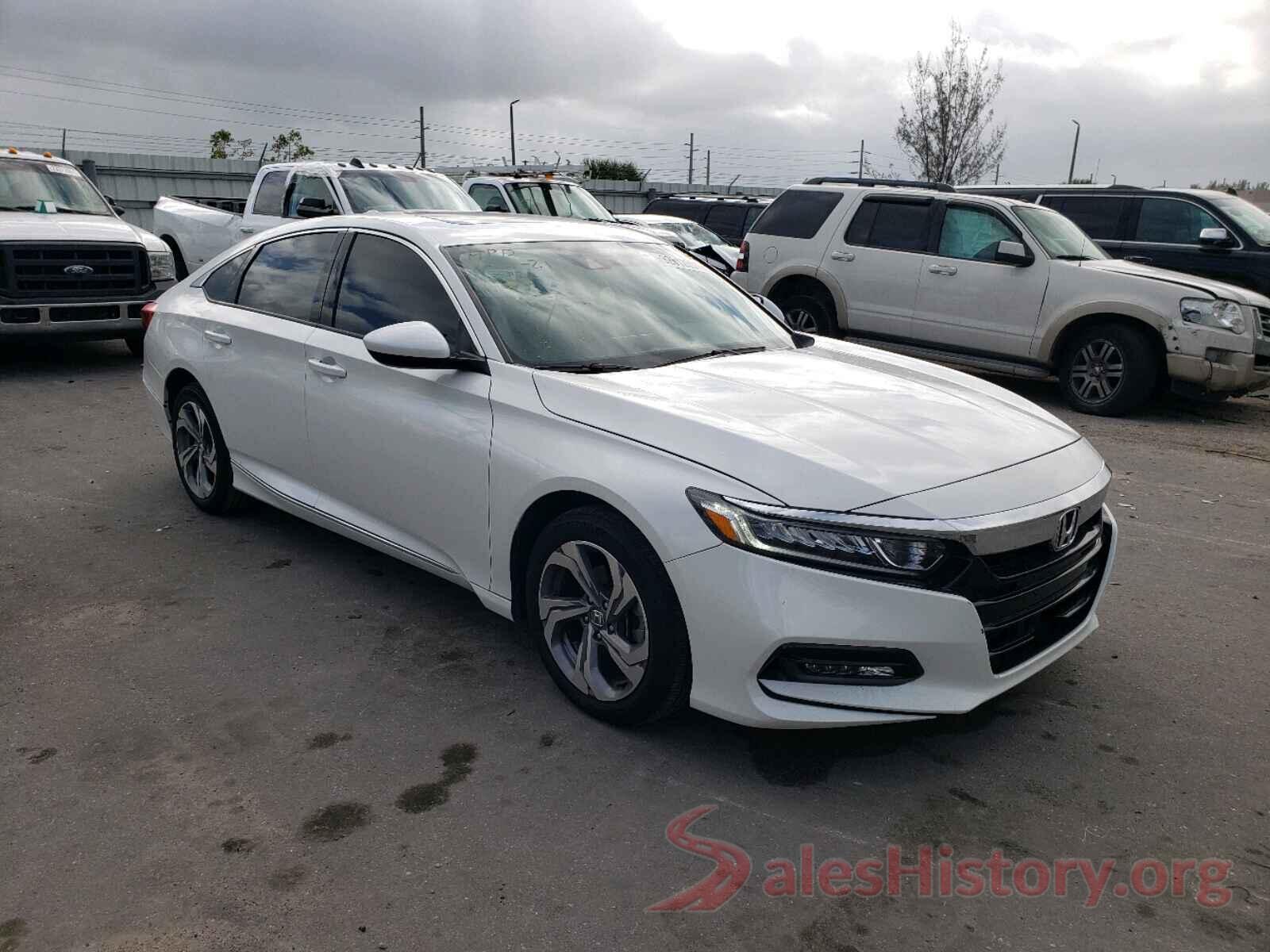 1HGCV1F44KA015775 2019 HONDA ACCORD