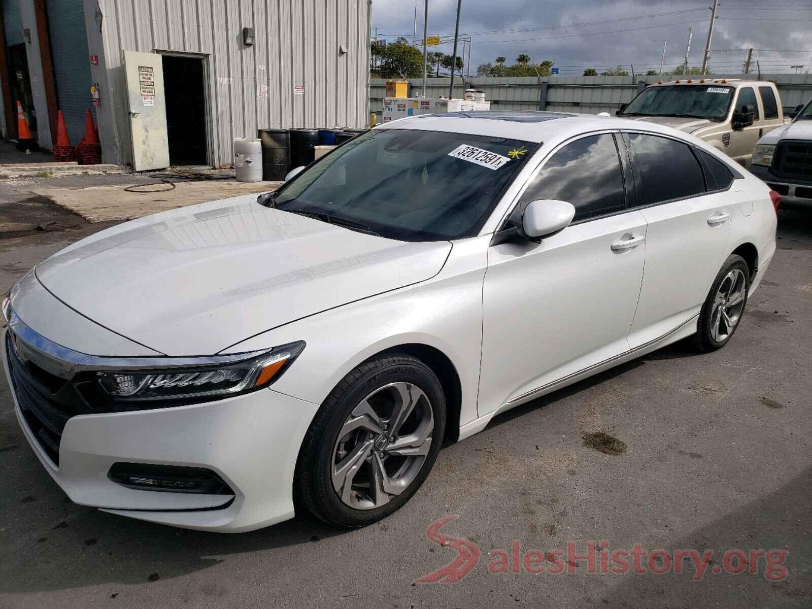 1HGCV1F44KA015775 2019 HONDA ACCORD